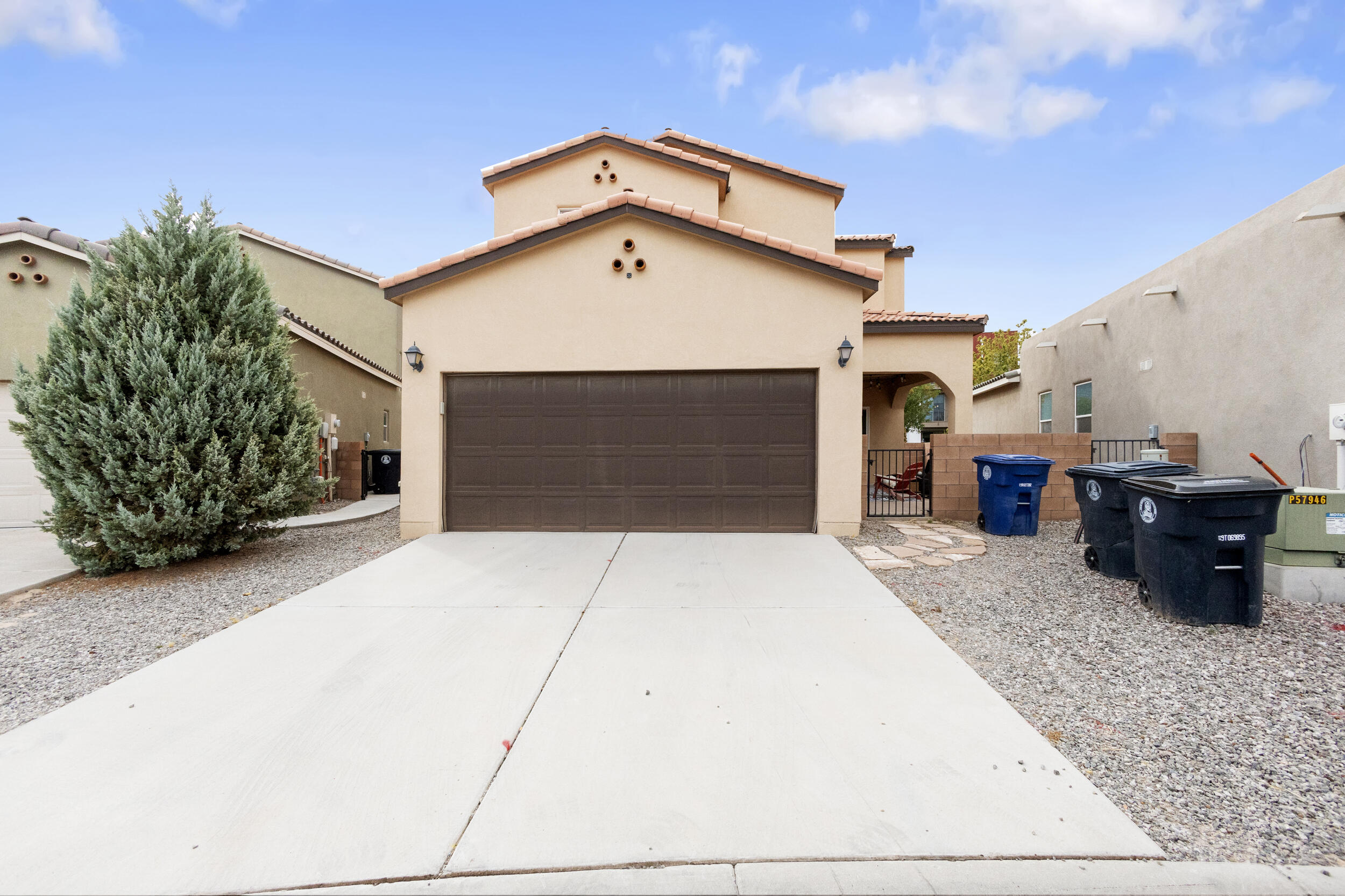 Photo 6 — 5612 Arbus Drive SE