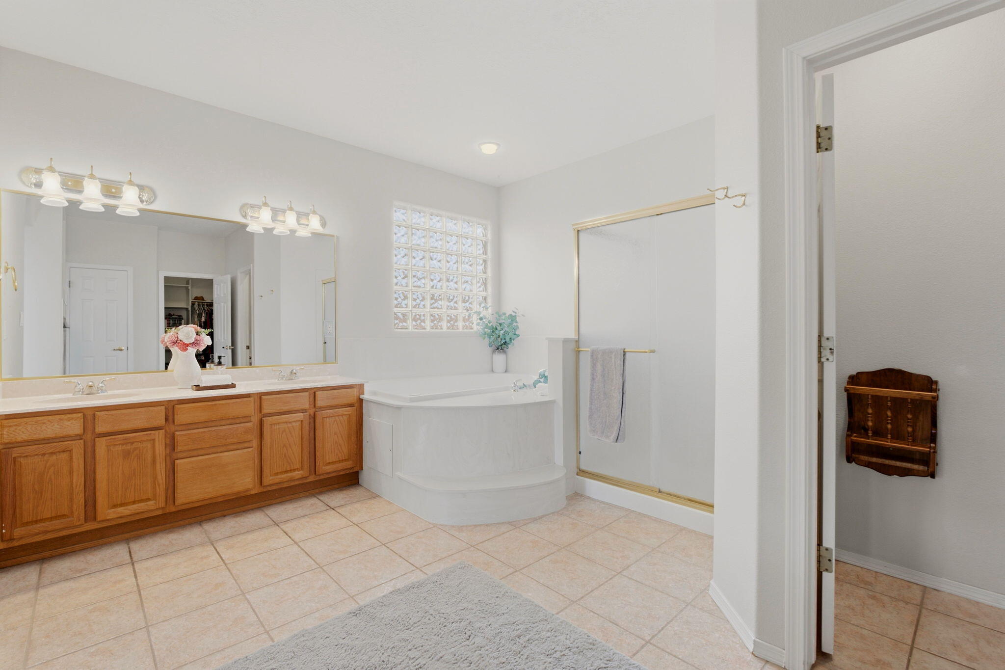 Photo 15 — 1584 14th Street SE