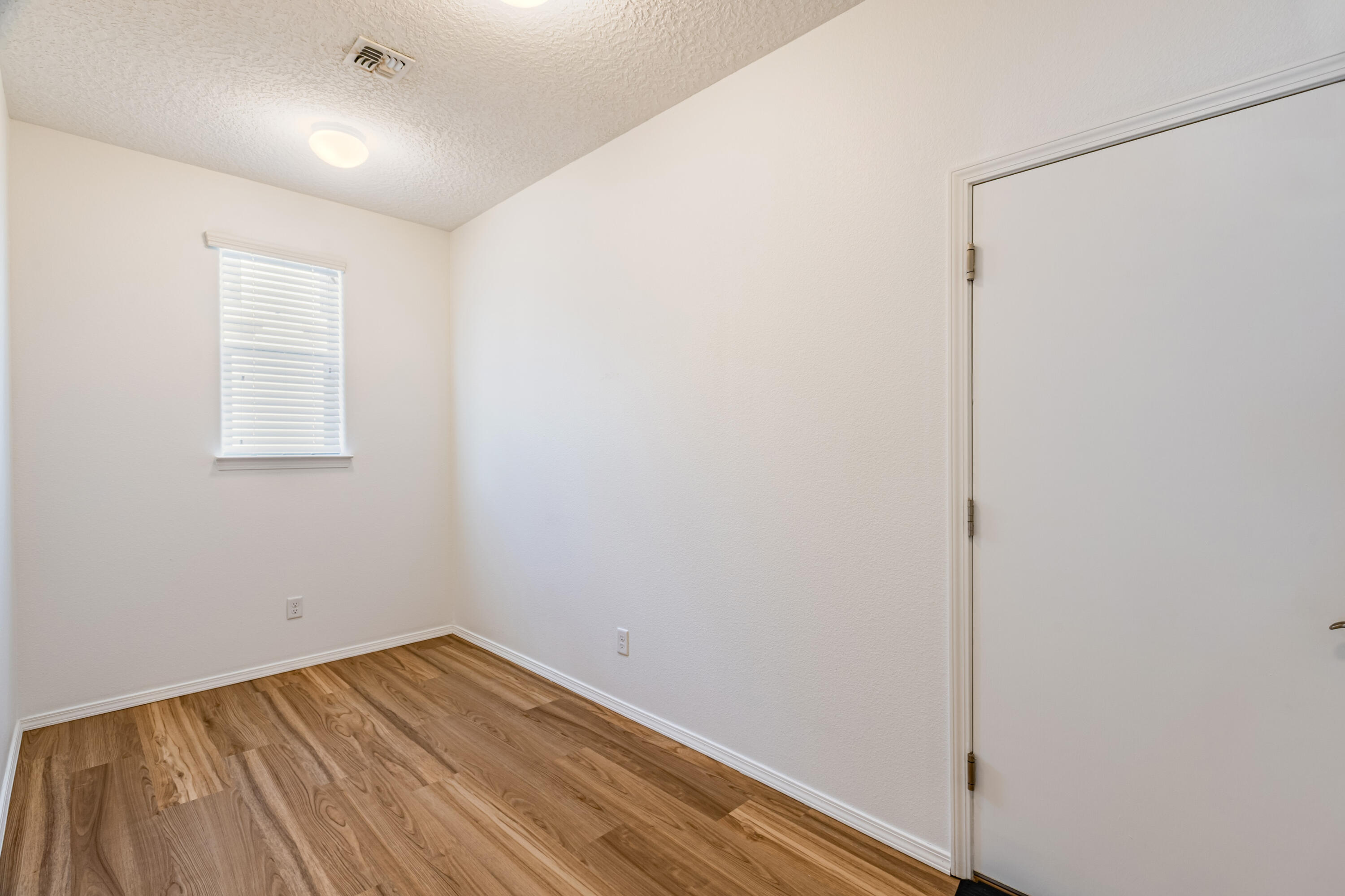 Photo 18 — 9200 Sugar Creek Lane NW