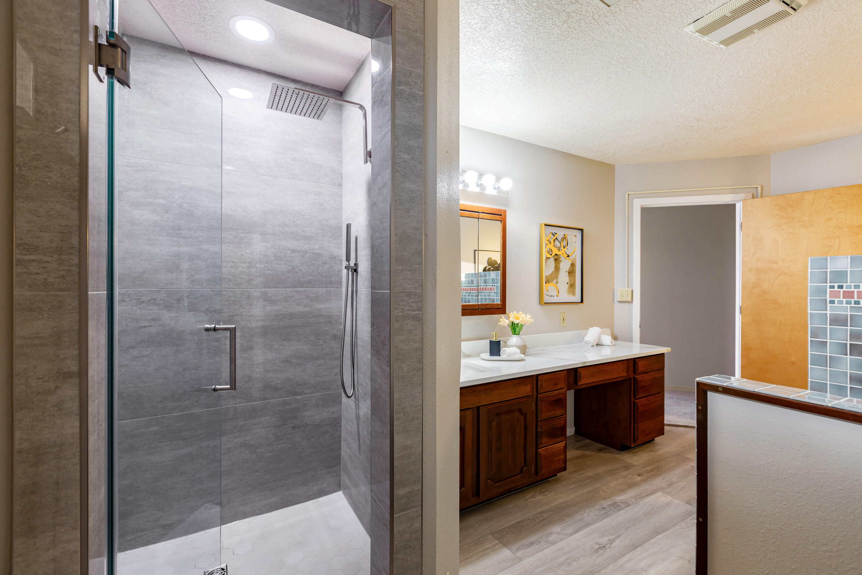 Photo 4 — 3104 14th Avenue SE