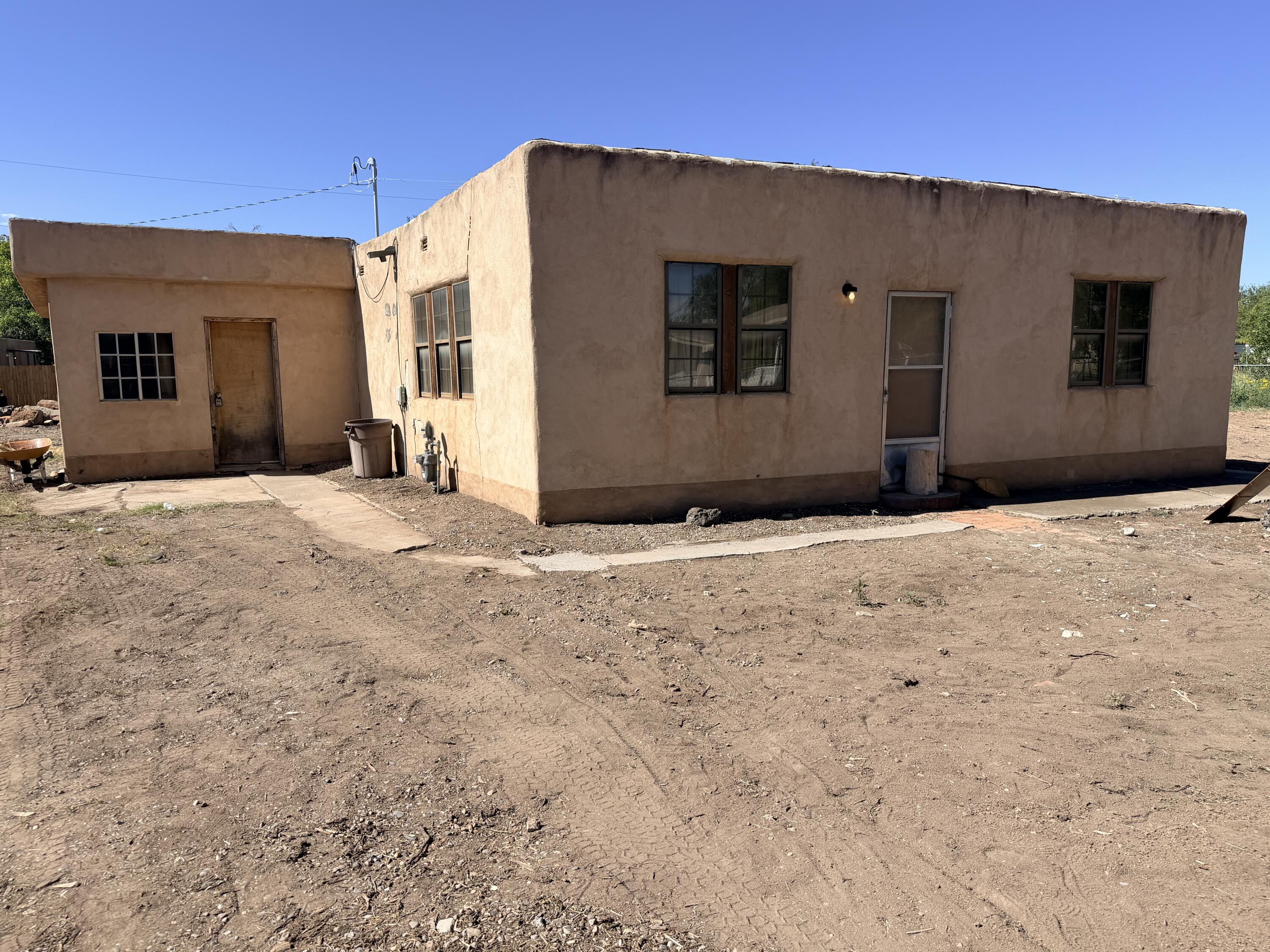 Photo 15 — 1112 Landon Drive SW