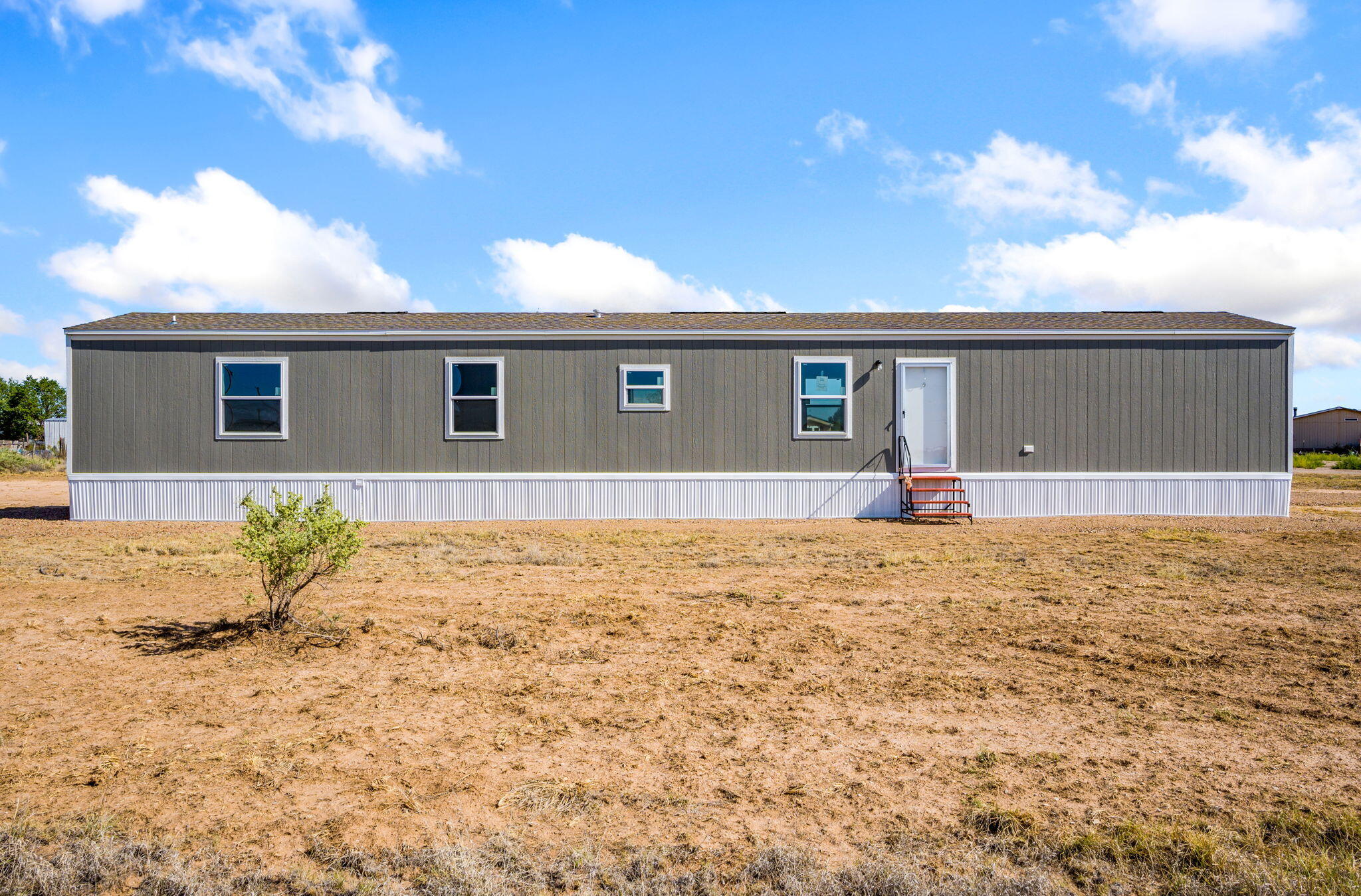 1 Montana Court, Moriarty, NM 87035
