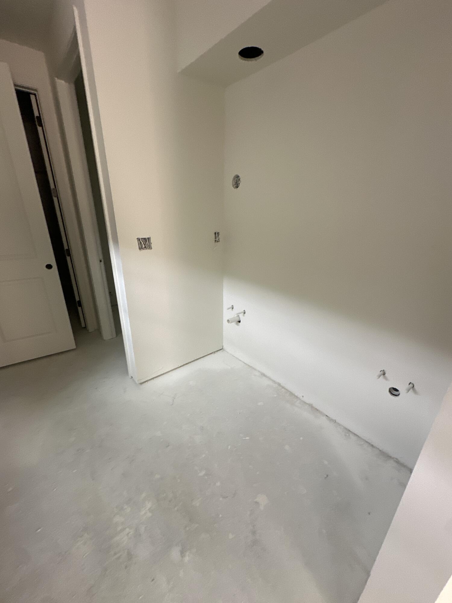 Photo 9 — 1637 Valle De Colores Street NW