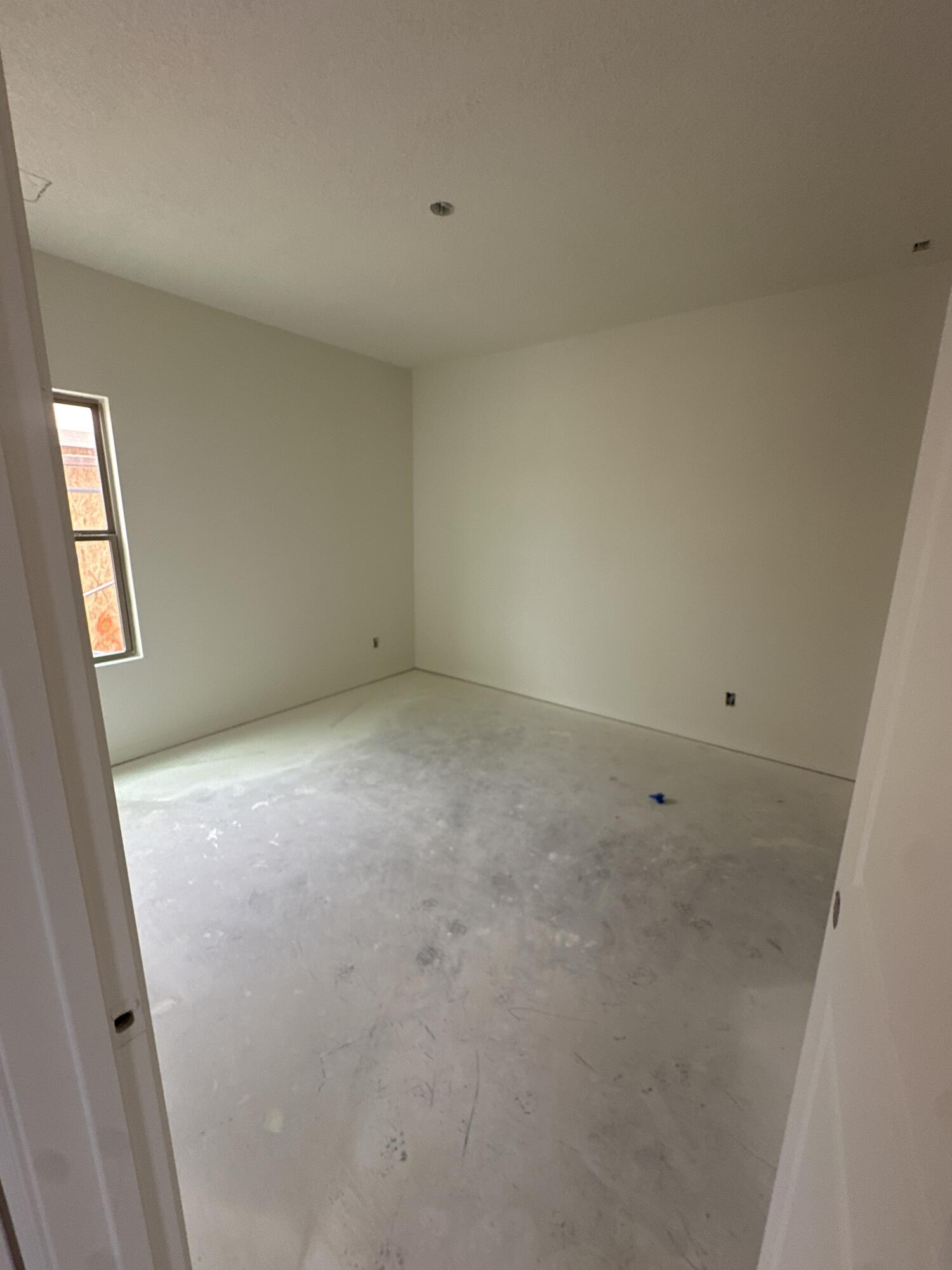 Photo 5 — 1637 Valle De Colores Street NW