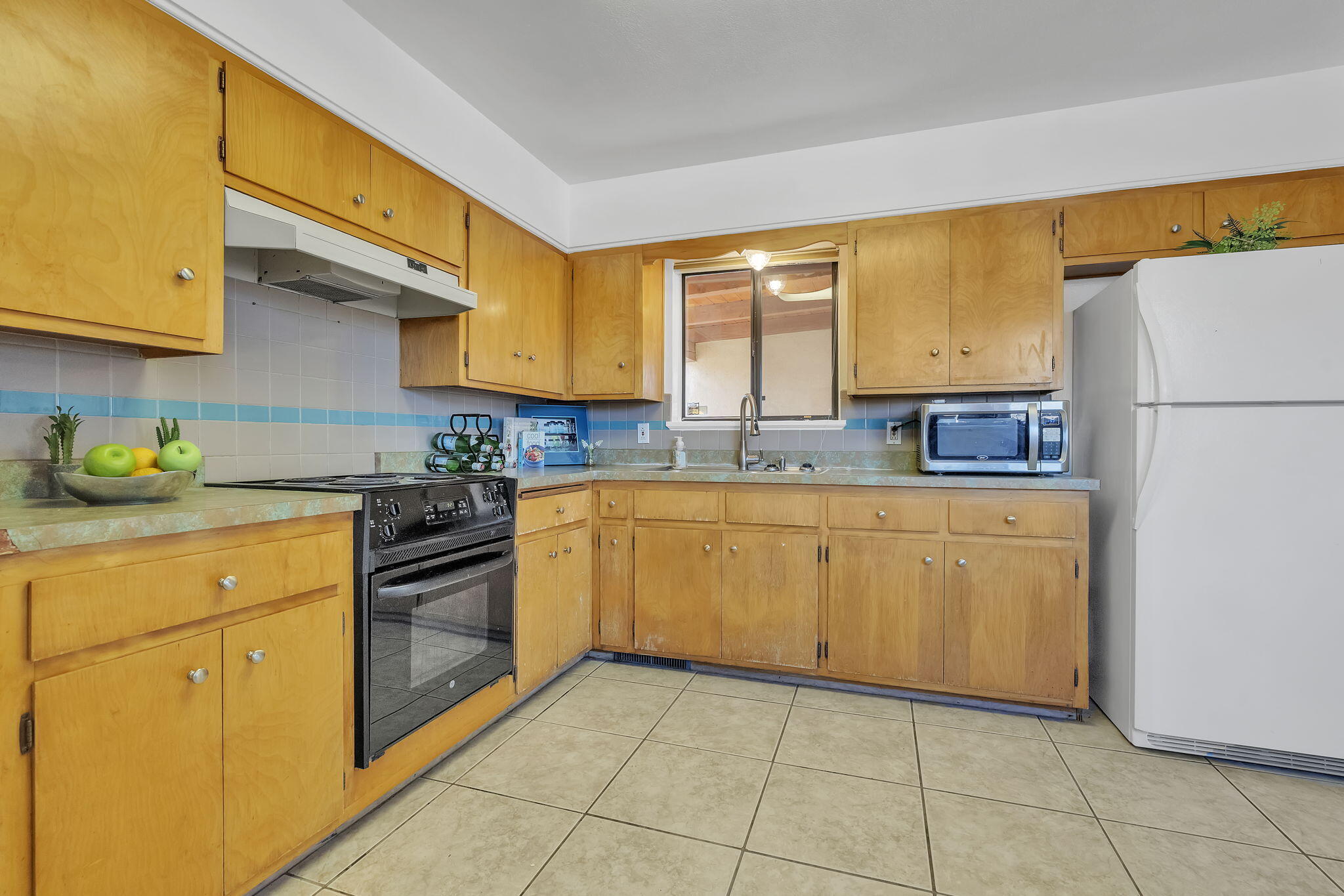 Photo 17 — 705 Dallas Street NE