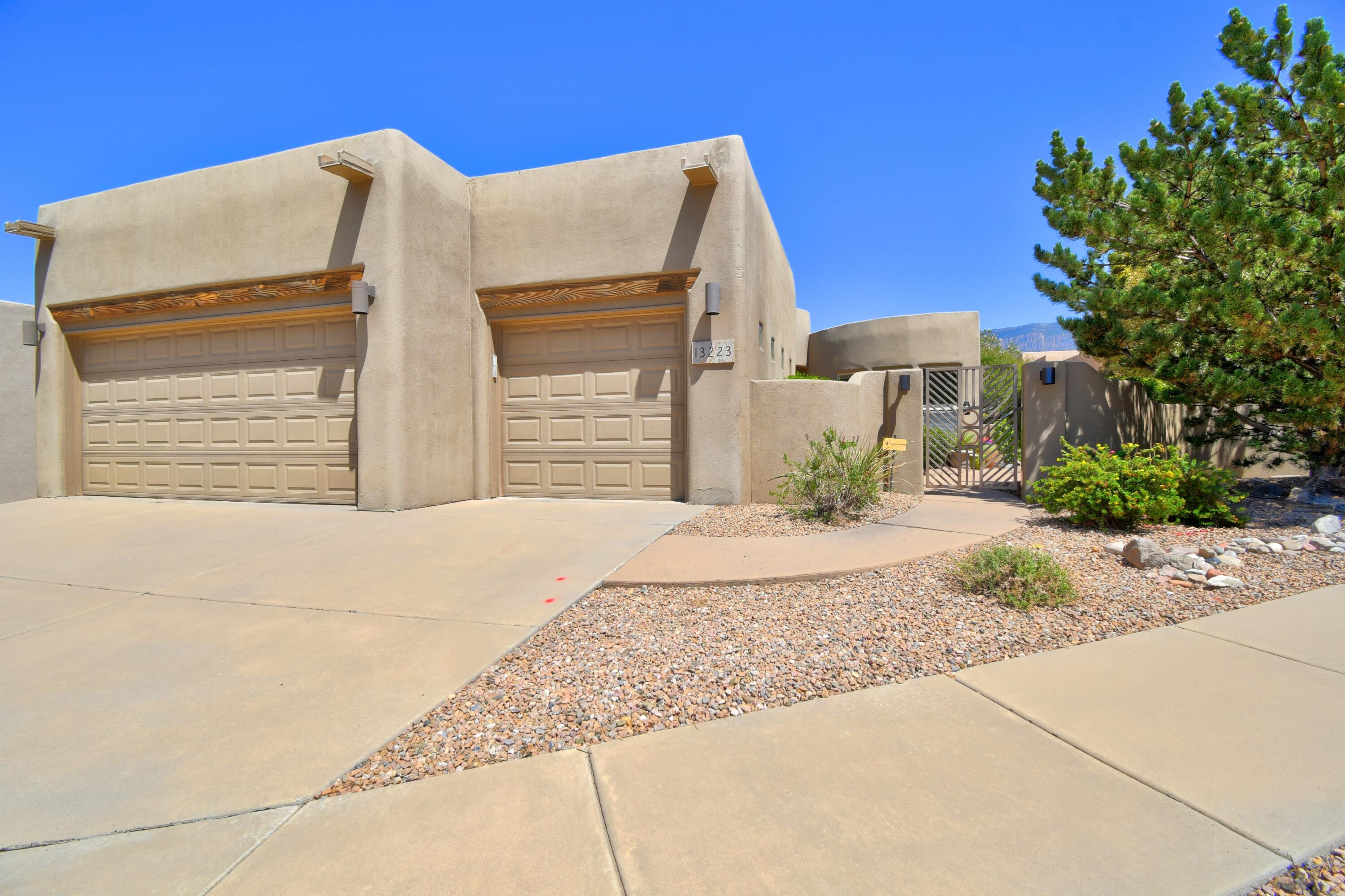 13223 Moondance Place NE, Albuquerque, NM 87111