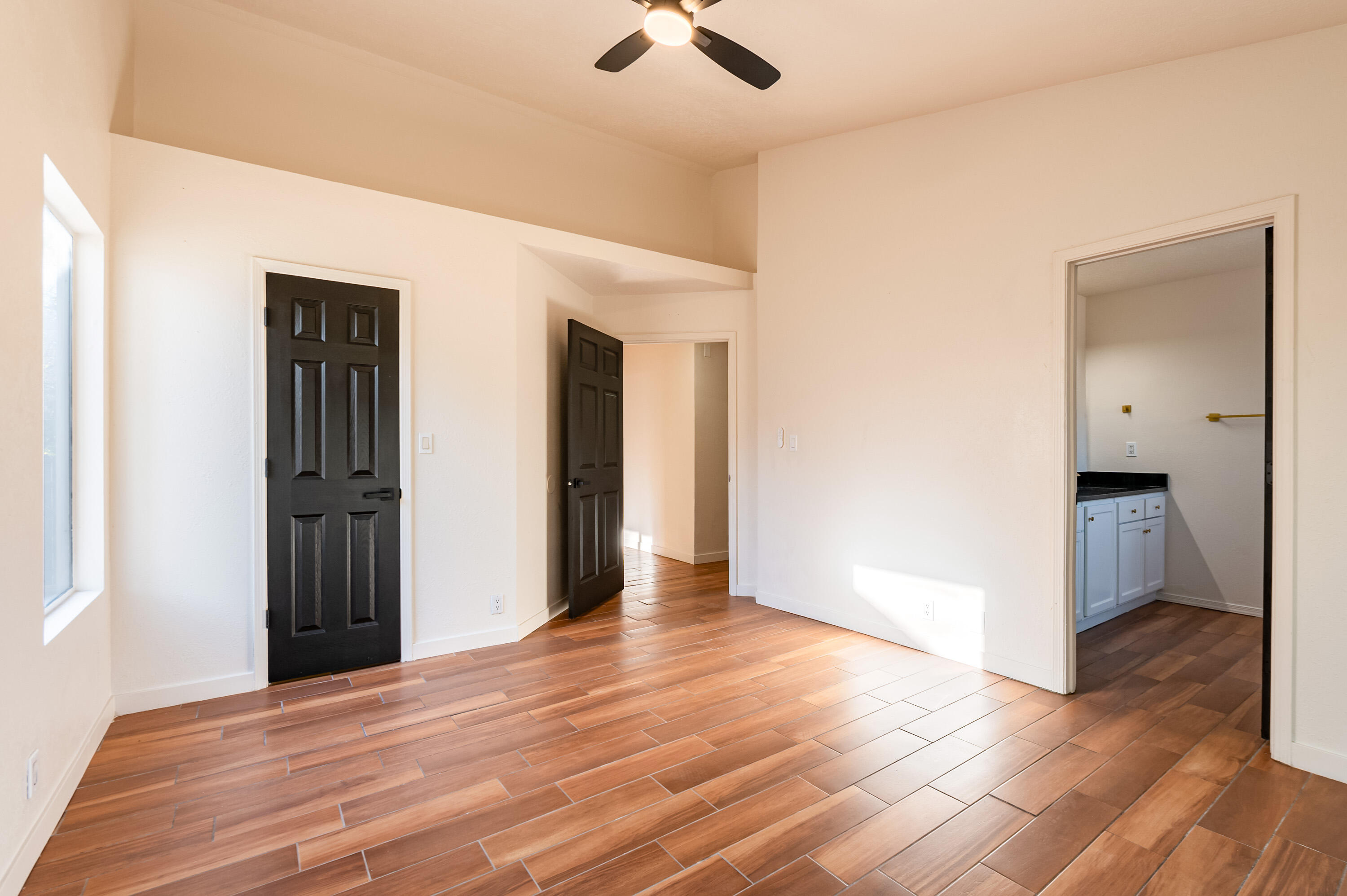 Photo 10 — 9501 Sunspot Road SW