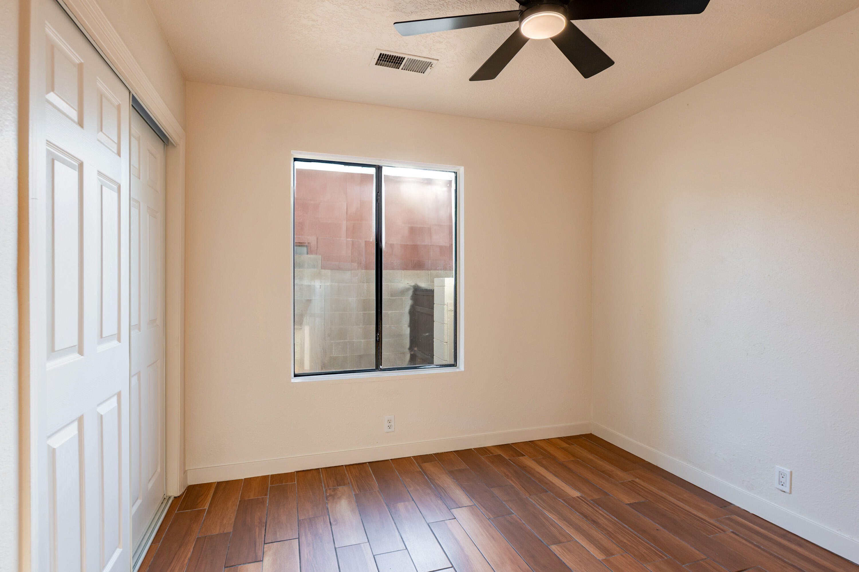 Photo 8 — 9501 Sunspot Road SW