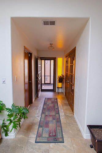 Photo 2 — 1554 Donette Place NE 1554
