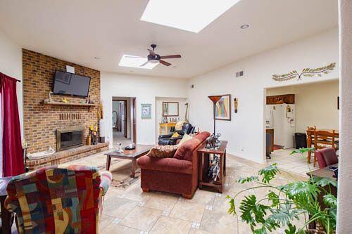 Photo 3 — 1554 Donette Place NE 1554