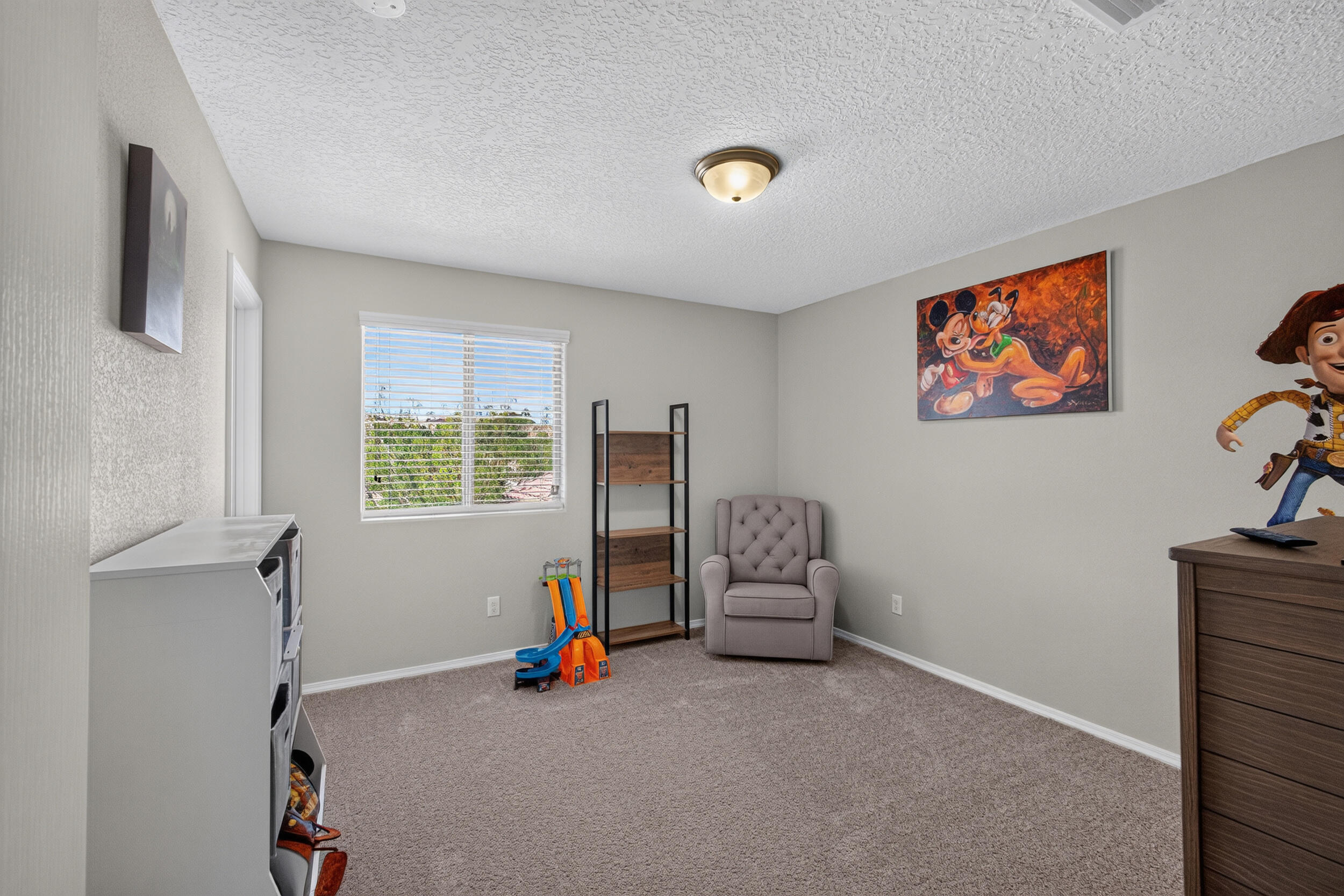 Photo 17 — 1748 Cooke Canyon Drive NW