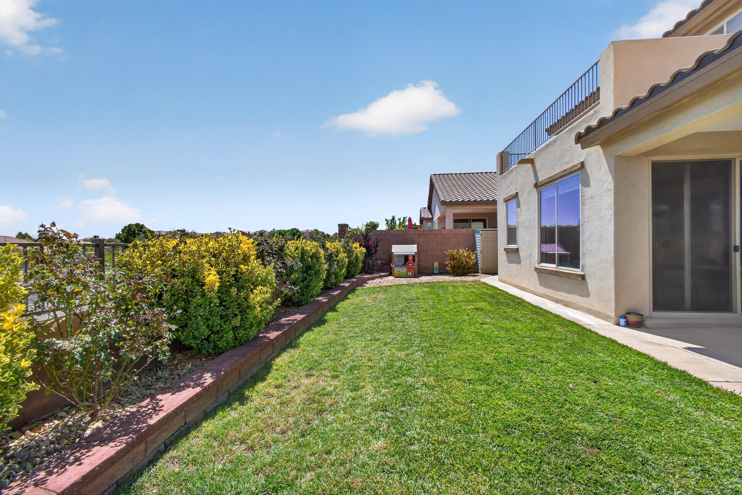 Photo 8 — 1748 Cooke Canyon Drive NW