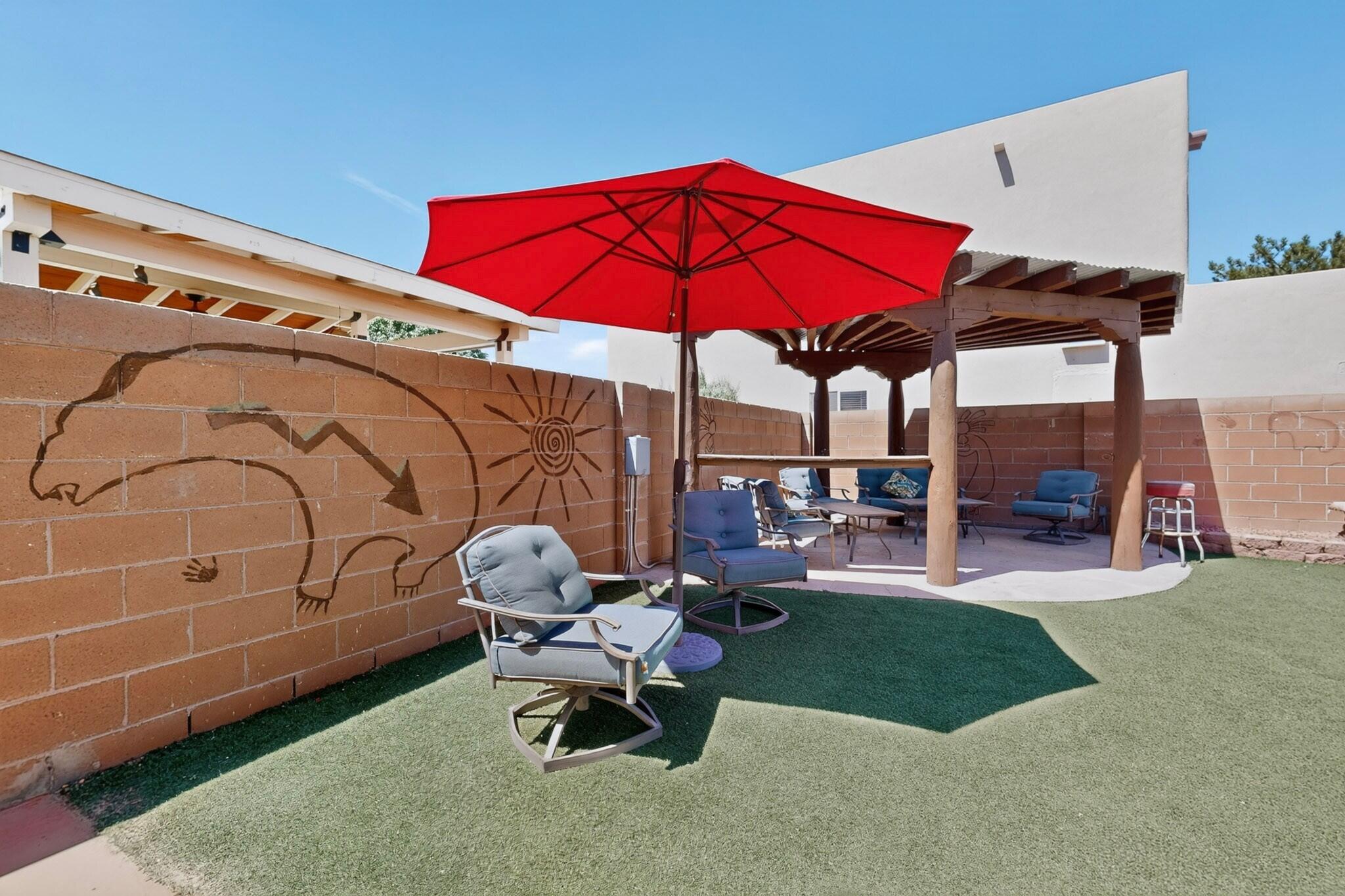 Photo 18 — 8401 Magenta Road NW