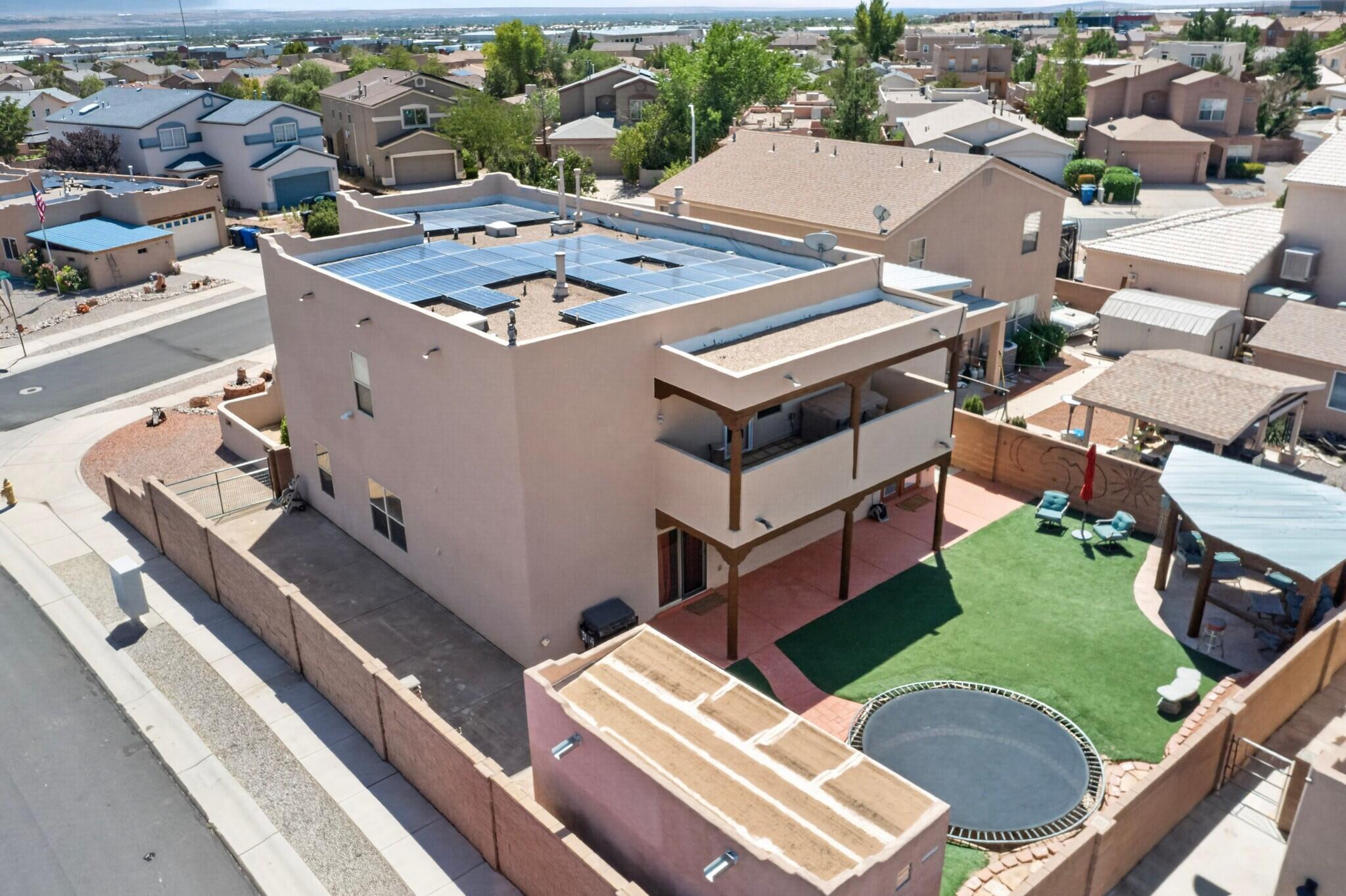 Photo 12 — 8401 Magenta Road NW