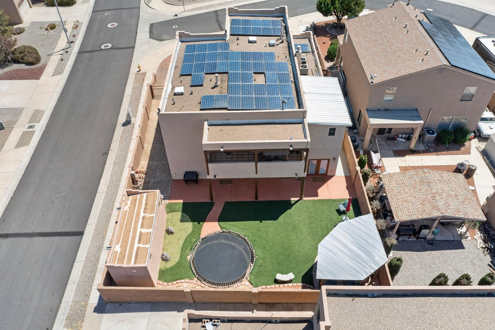 Photo 11 — 8401 Magenta Road NW