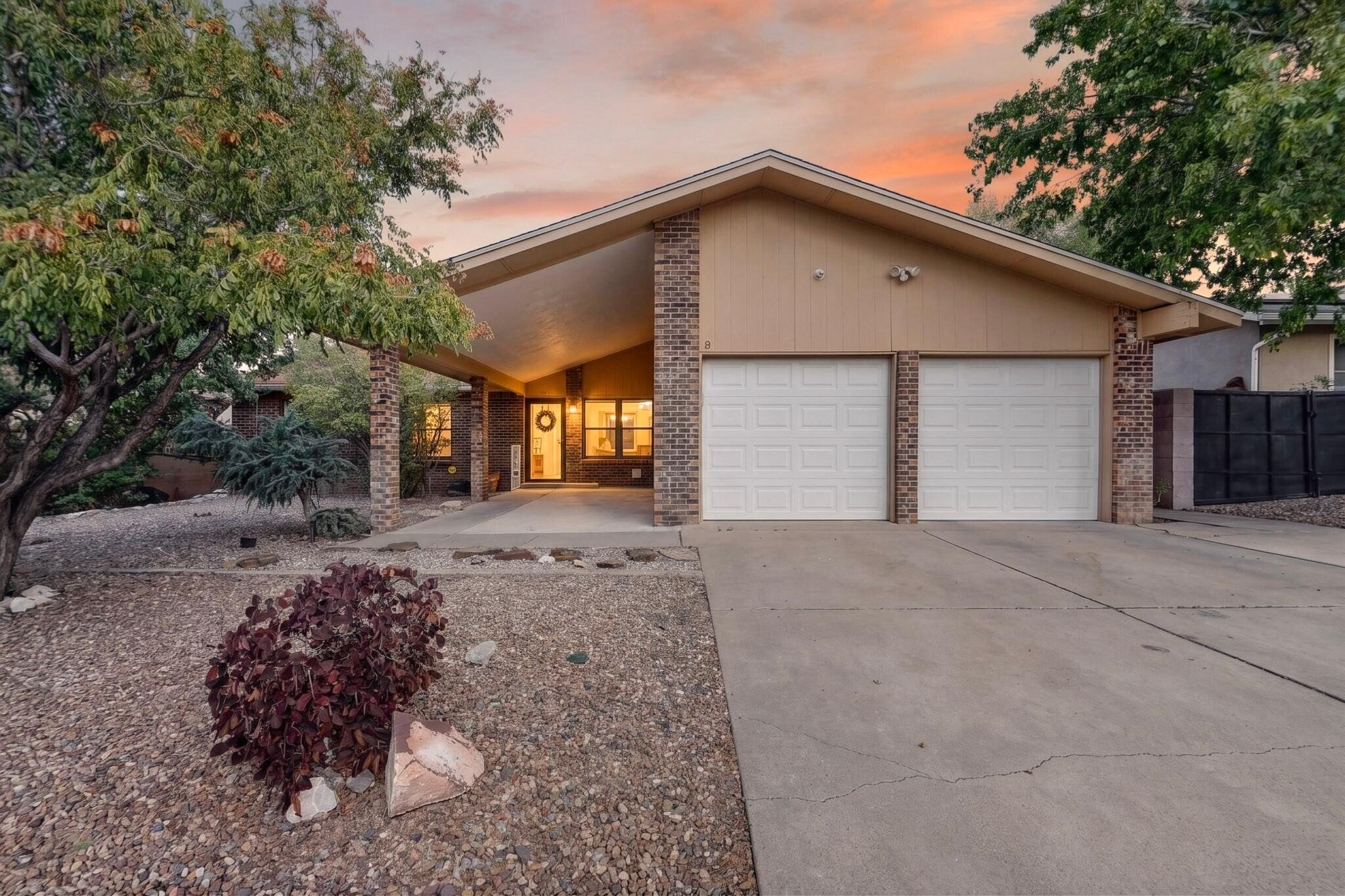 8621 Plymouth Rock Road NE, Albuquerque, NM 87109