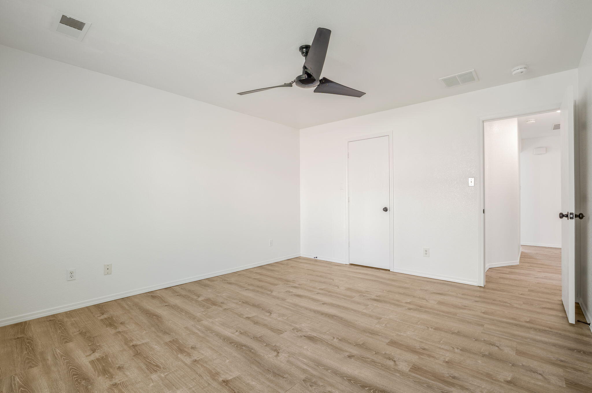 Photo 6 — 7805 Latir Mesa Road NW