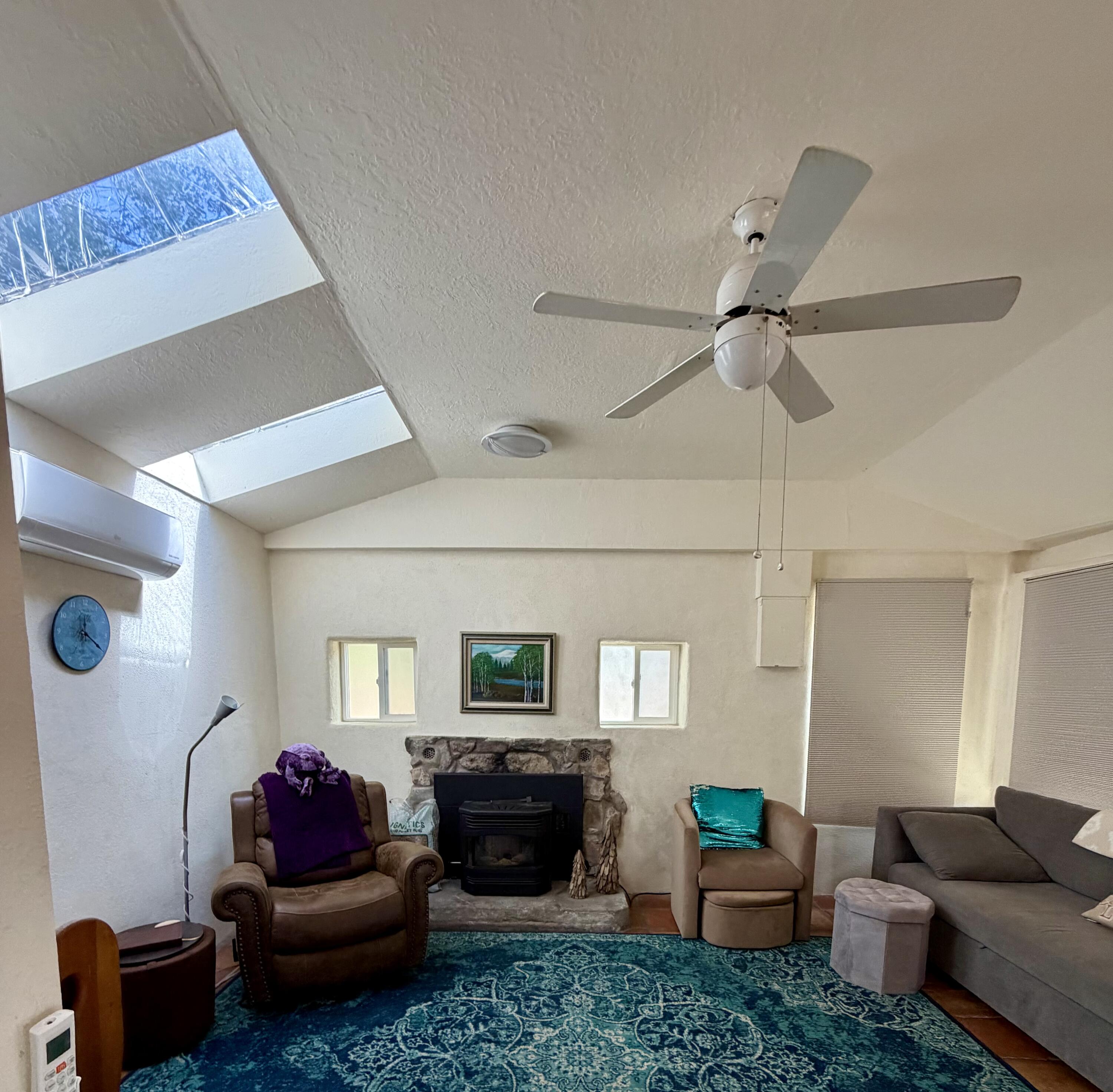 Photo 13 — 680 Mooney Boulevard