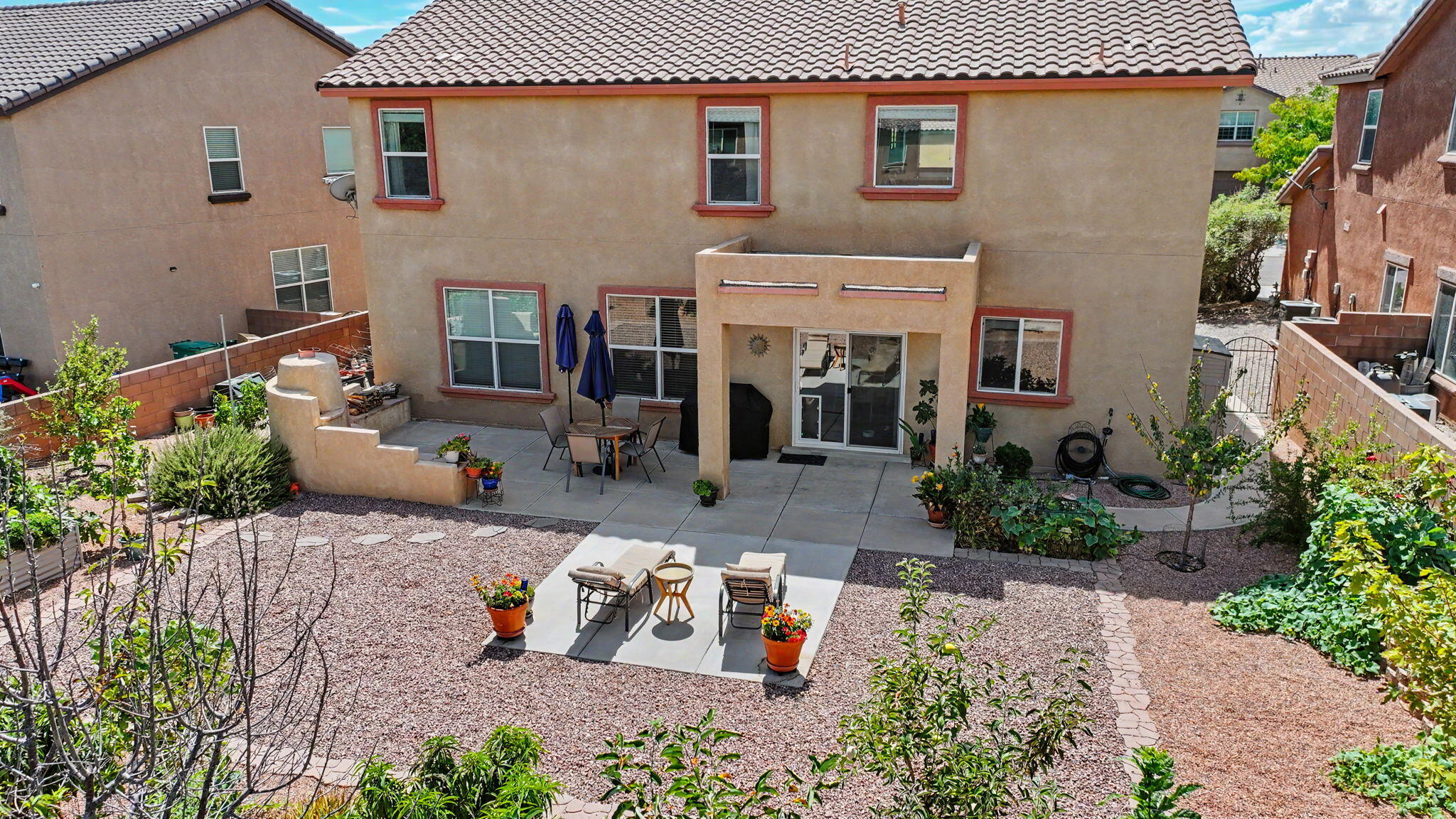 Photo 2 — 39 Paseo Vista Loop NE