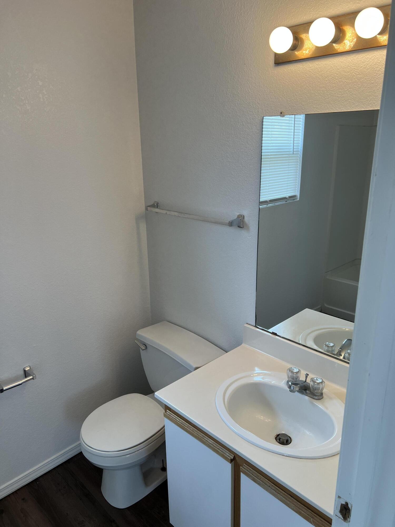 Photo 7 — 8424 Casa Morena Court NW