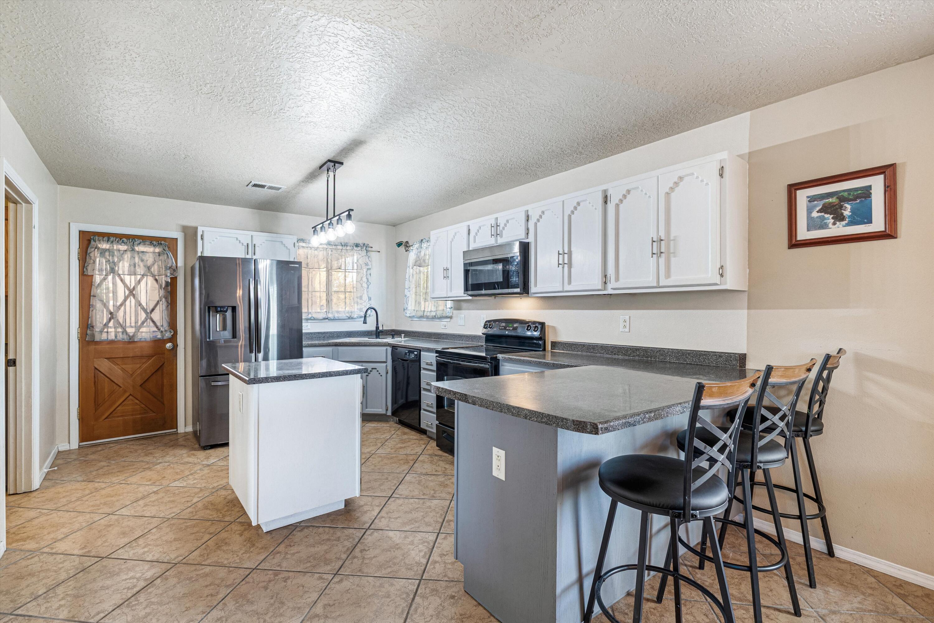 Photo 17 — 2422 Rice Avenue NW