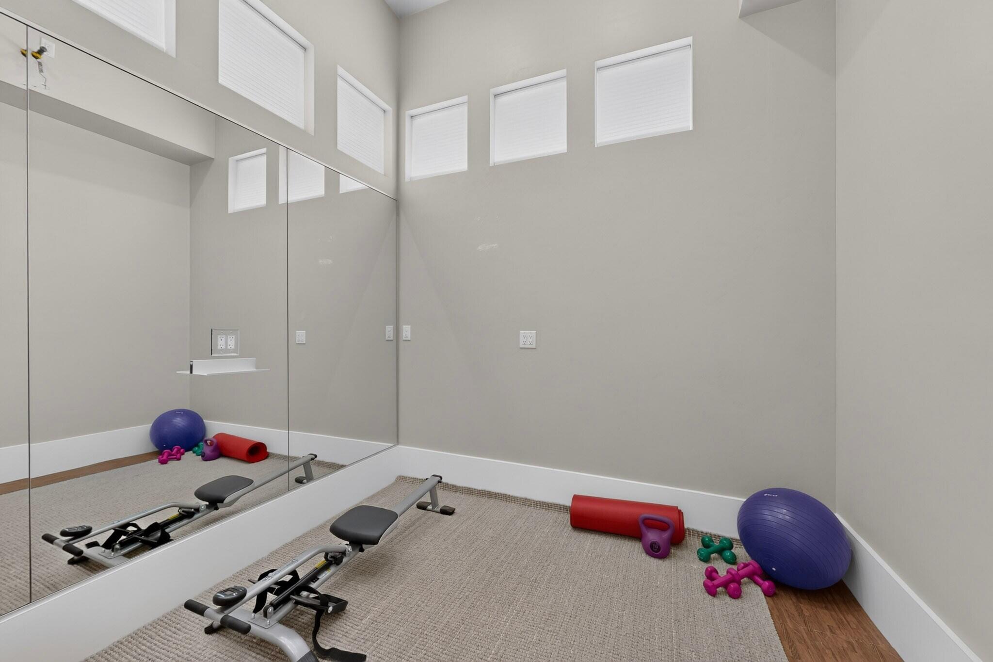 Photo 16 — 6201 Casa Blanca Drive NW