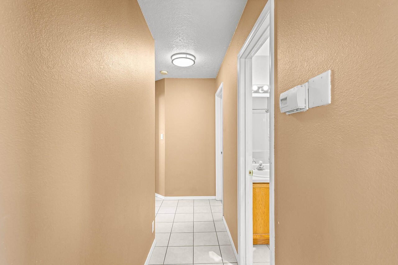 Photo 11 — 4 Kestrel Court