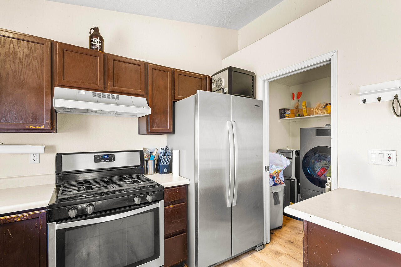 Photo 8 — 4 Kestrel Court