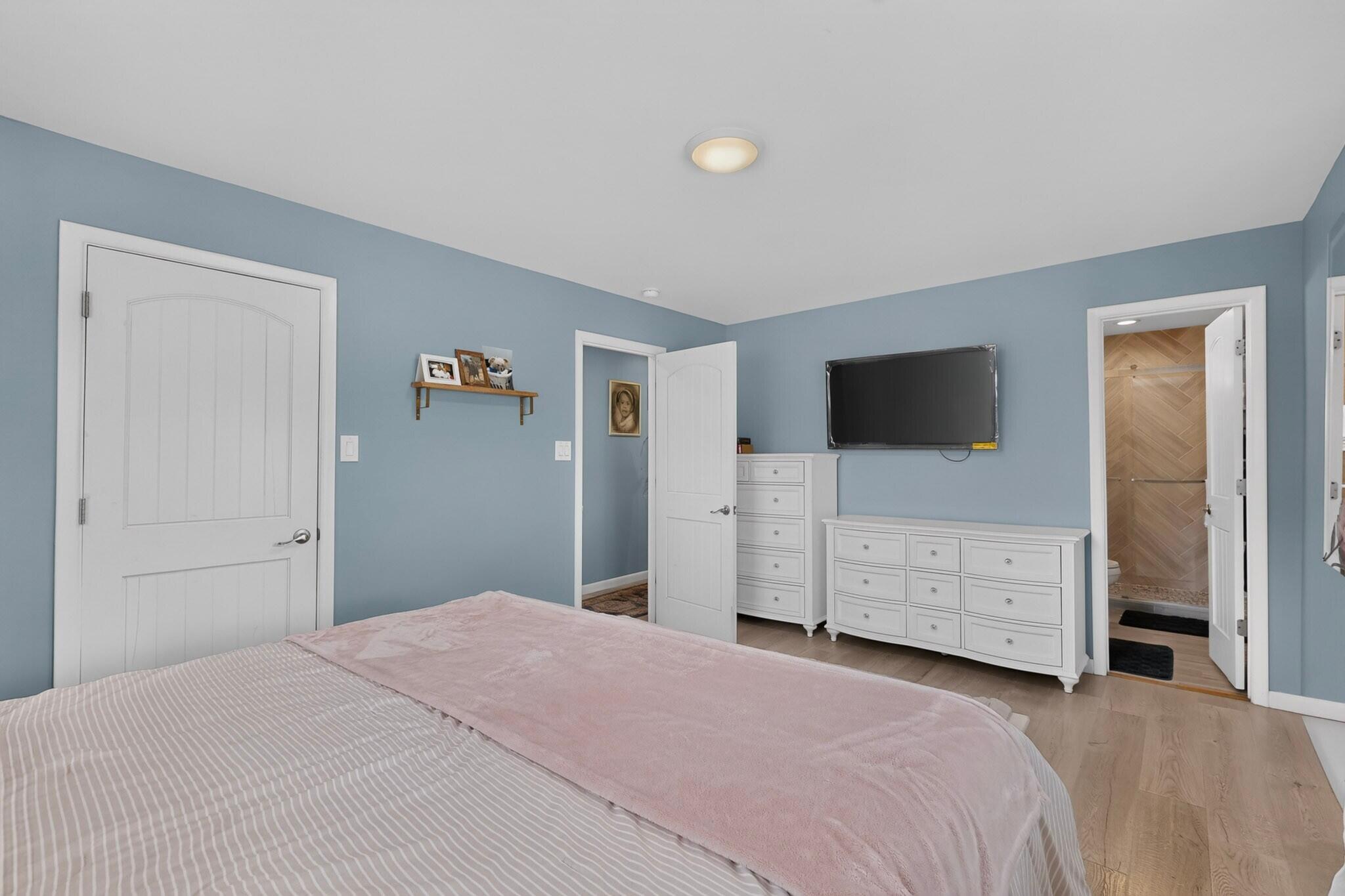 Photo 4 — 6015 Hubbell Circle SW