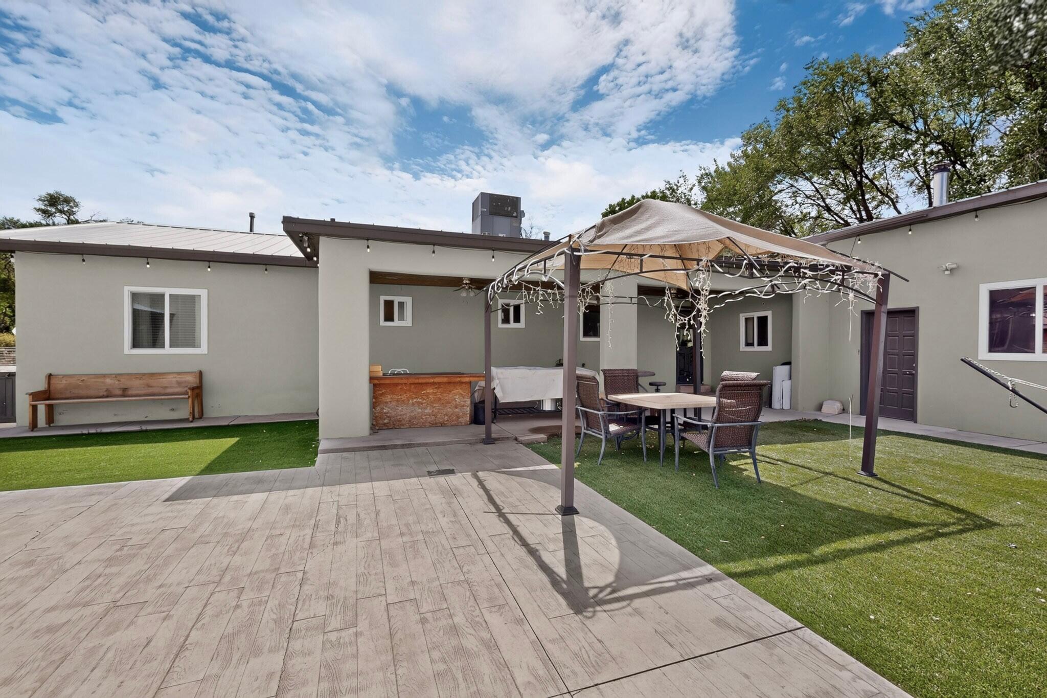Photo 19 — 6015 Hubbell Circle SW