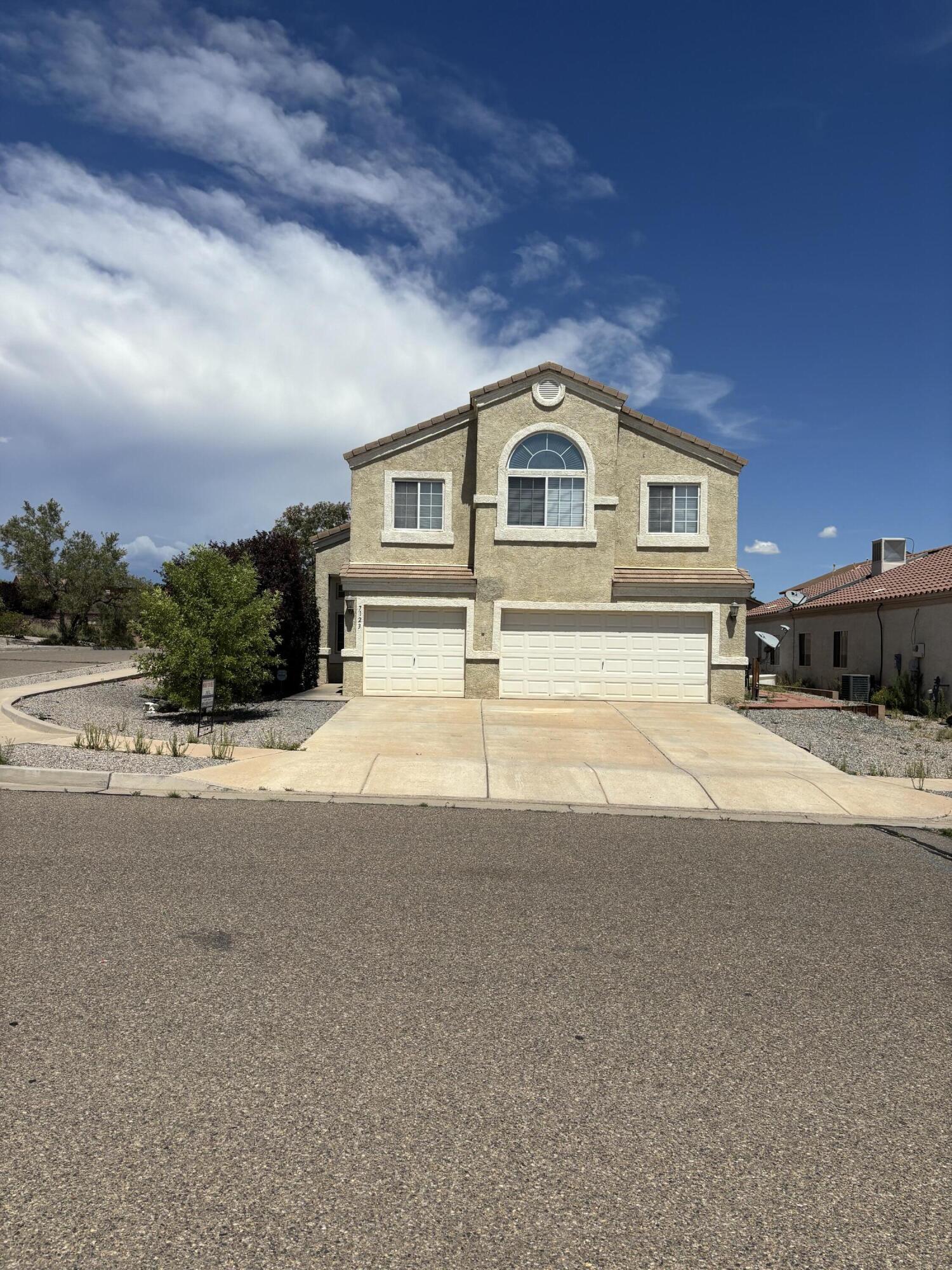 7123 Husky Drive NE, Rio Rancho, NM 87144