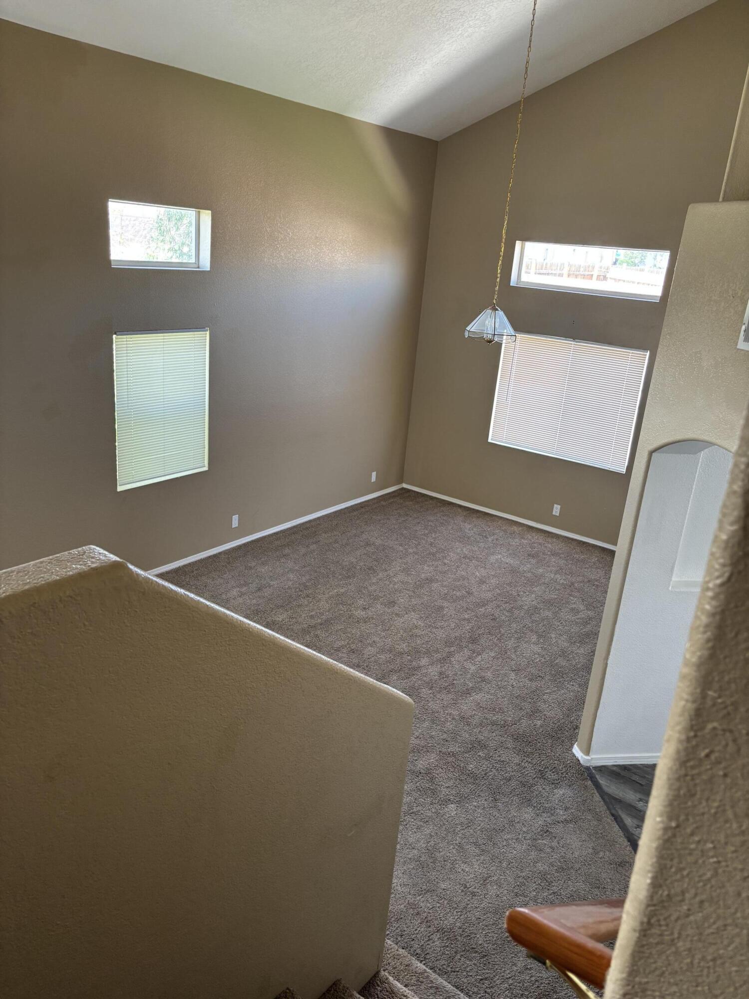 Photo 12 — 7123 Husky Drive NE