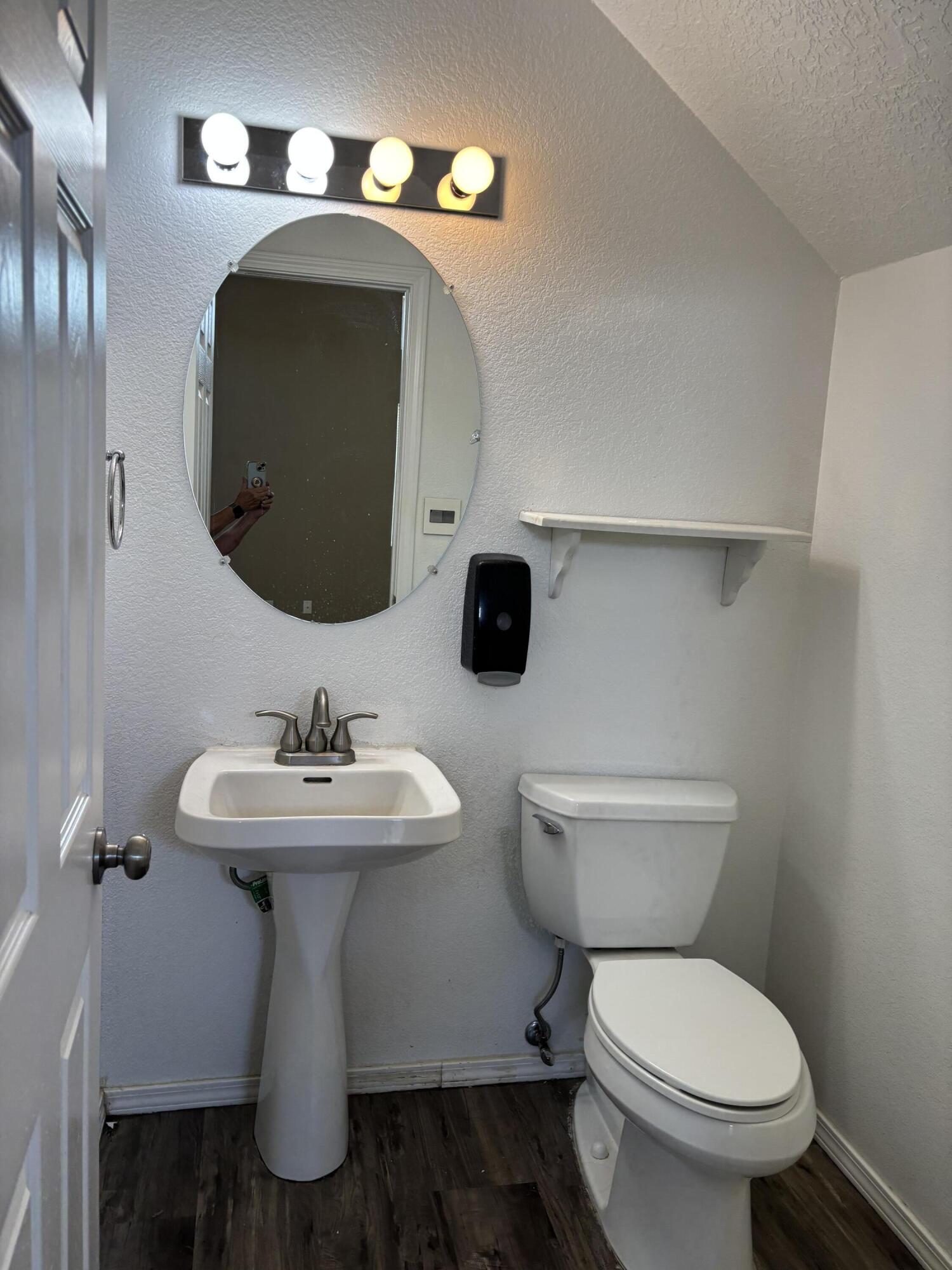 Photo 19 — 7123 Husky Drive NE