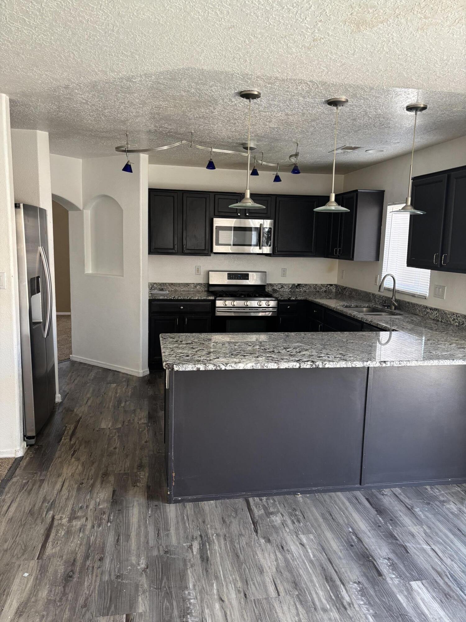Photo 17 — 7123 Husky Drive NE