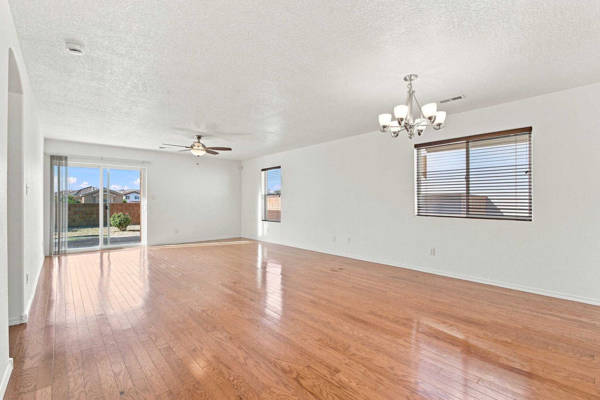 Photo 11 — 11705 Blue Ribbon Road SE