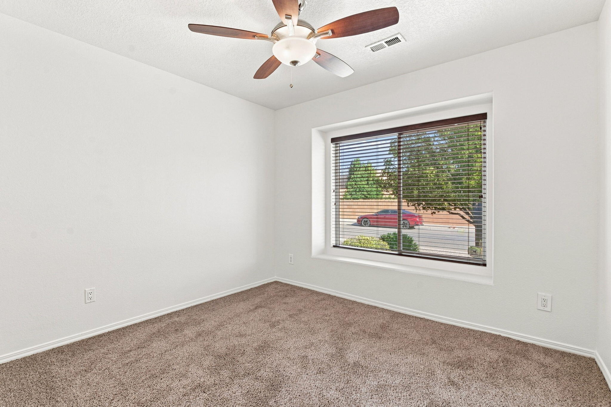 Photo 18 — 11705 Blue Ribbon Road SE