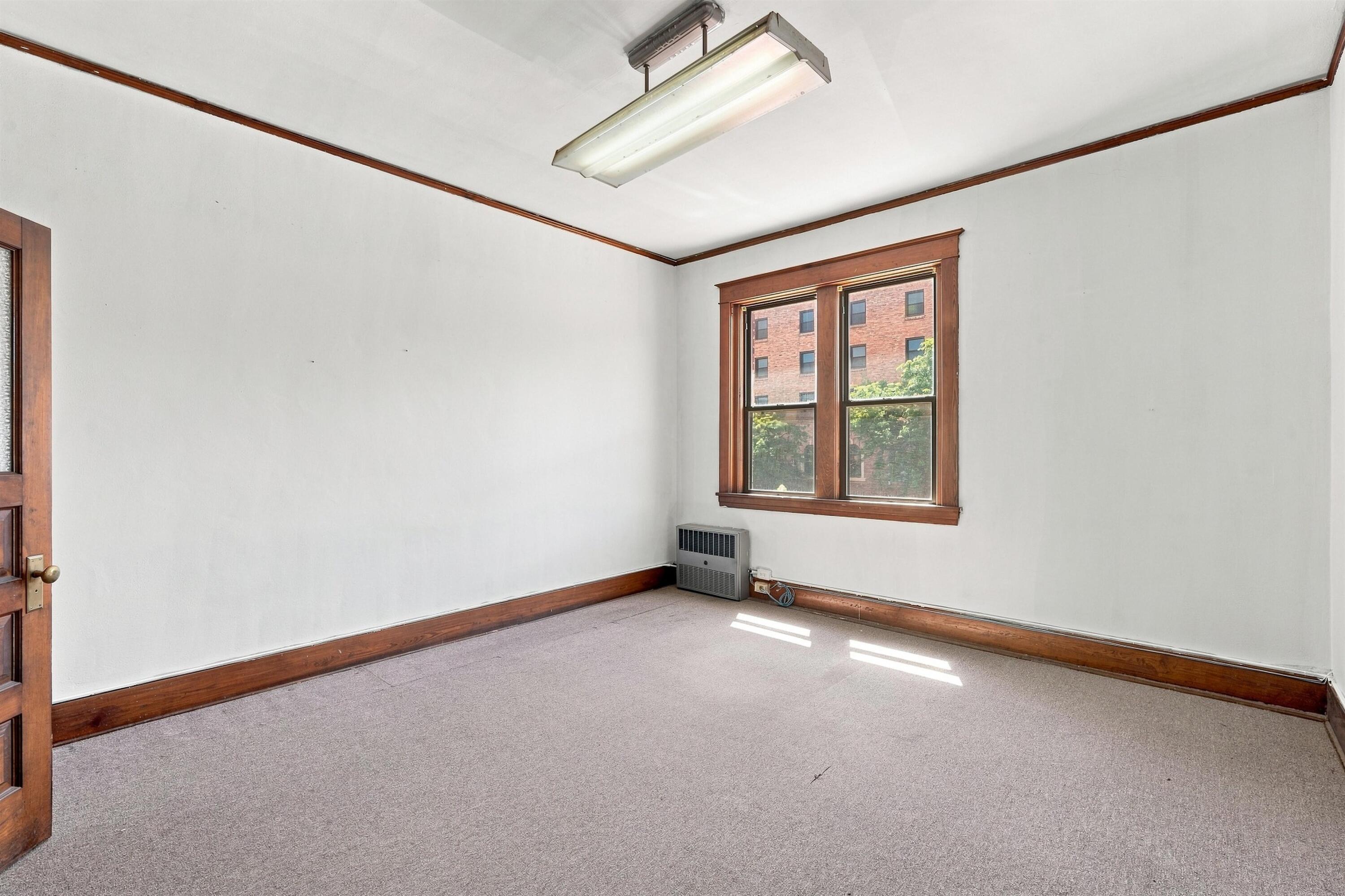 Photo 16 — 140-144 S 2nd Street
