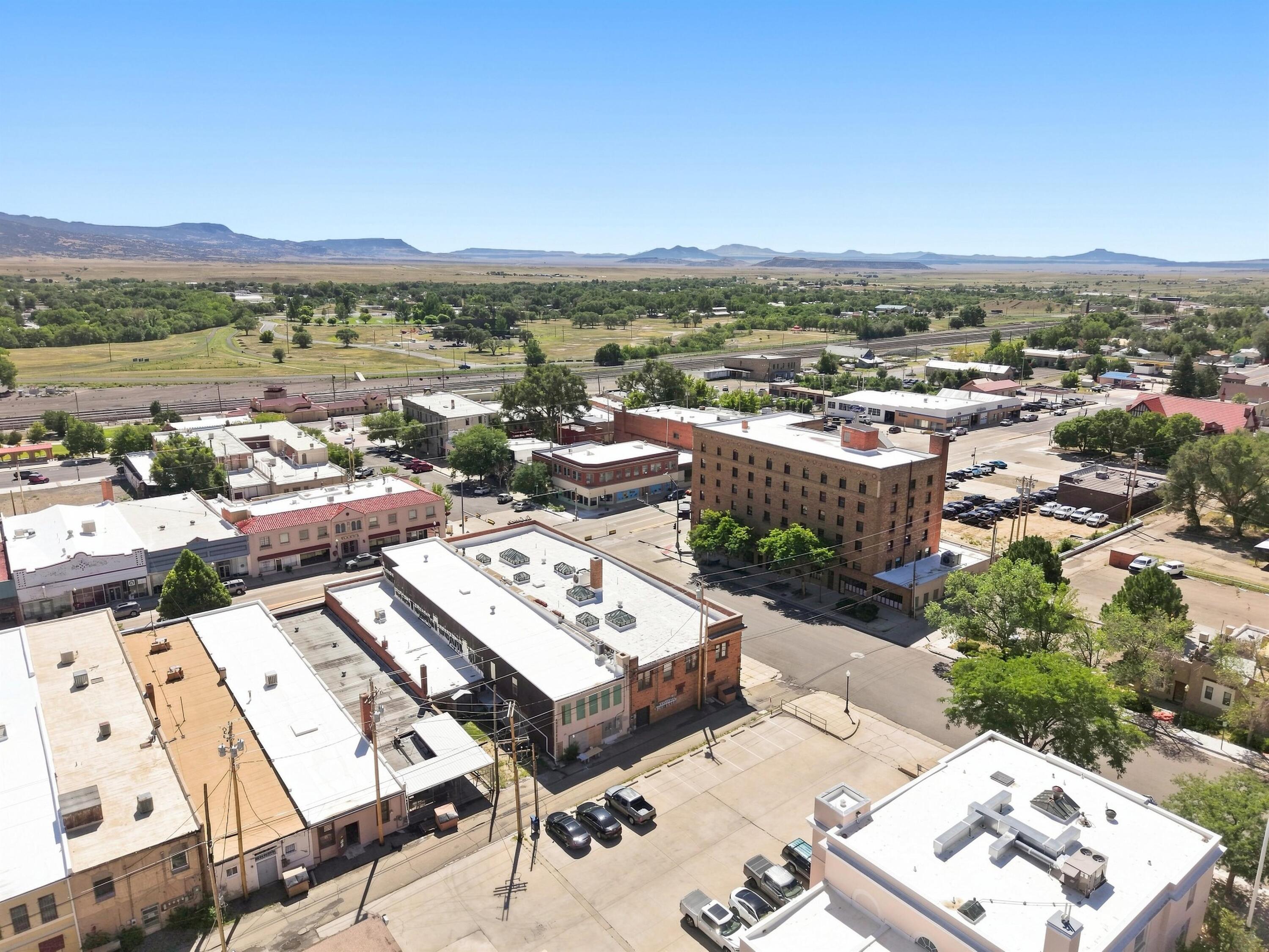 Photo 3 — 140-144 S 2nd Street