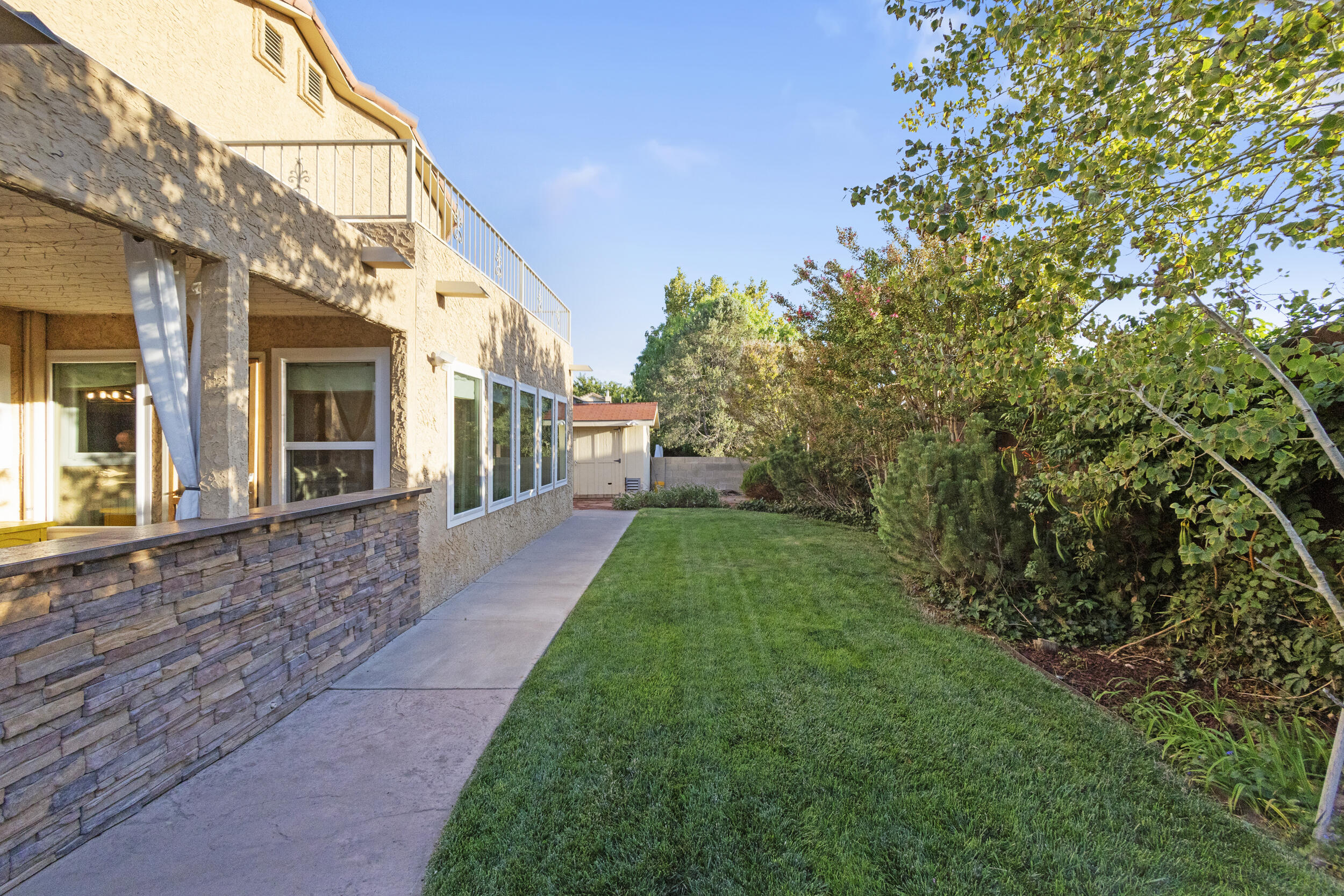 Photo 3 — 9400 Allande Road NE