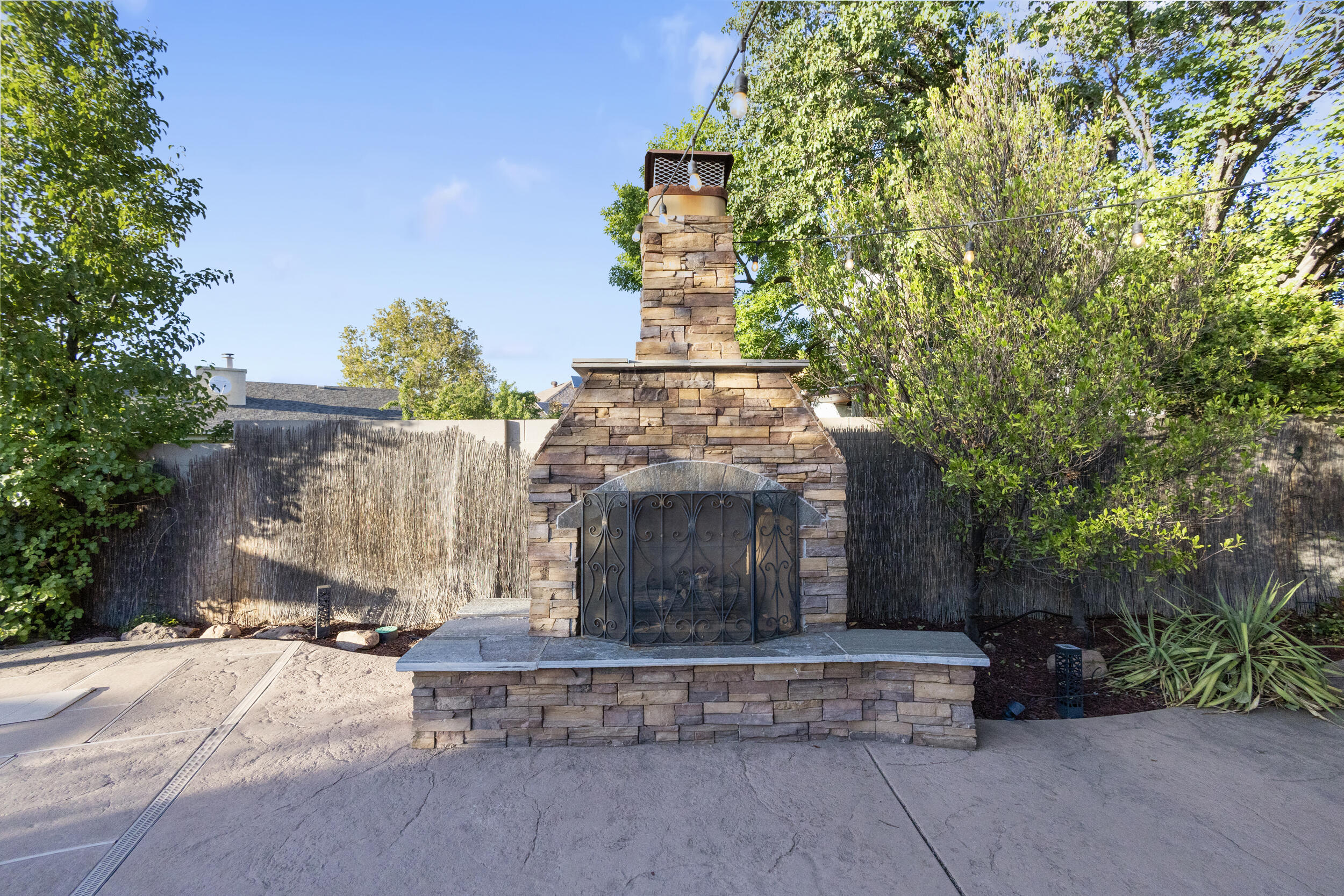 Photo 8 — 9400 Allande Road NE