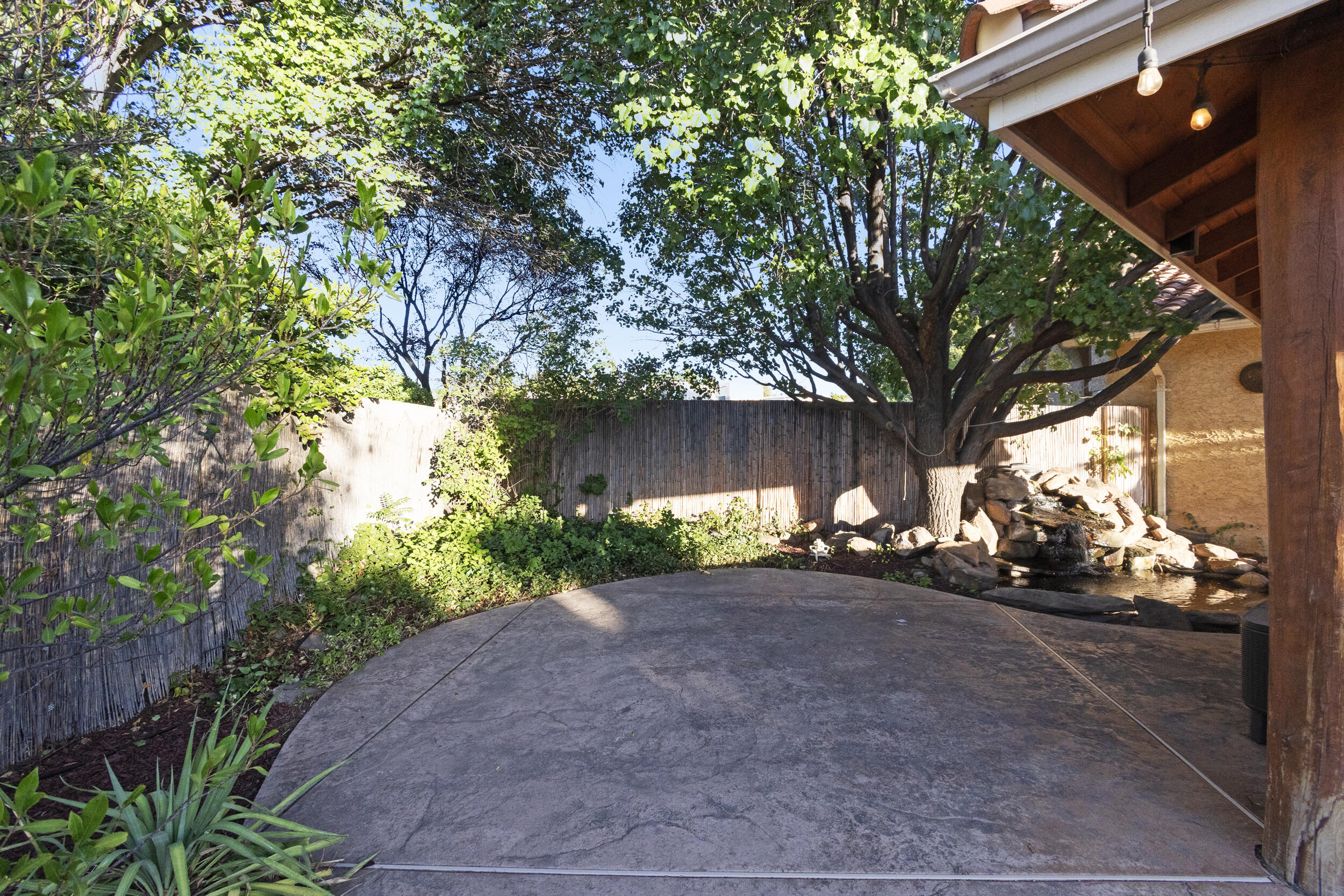 Photo 9 — 9400 Allande Road NE