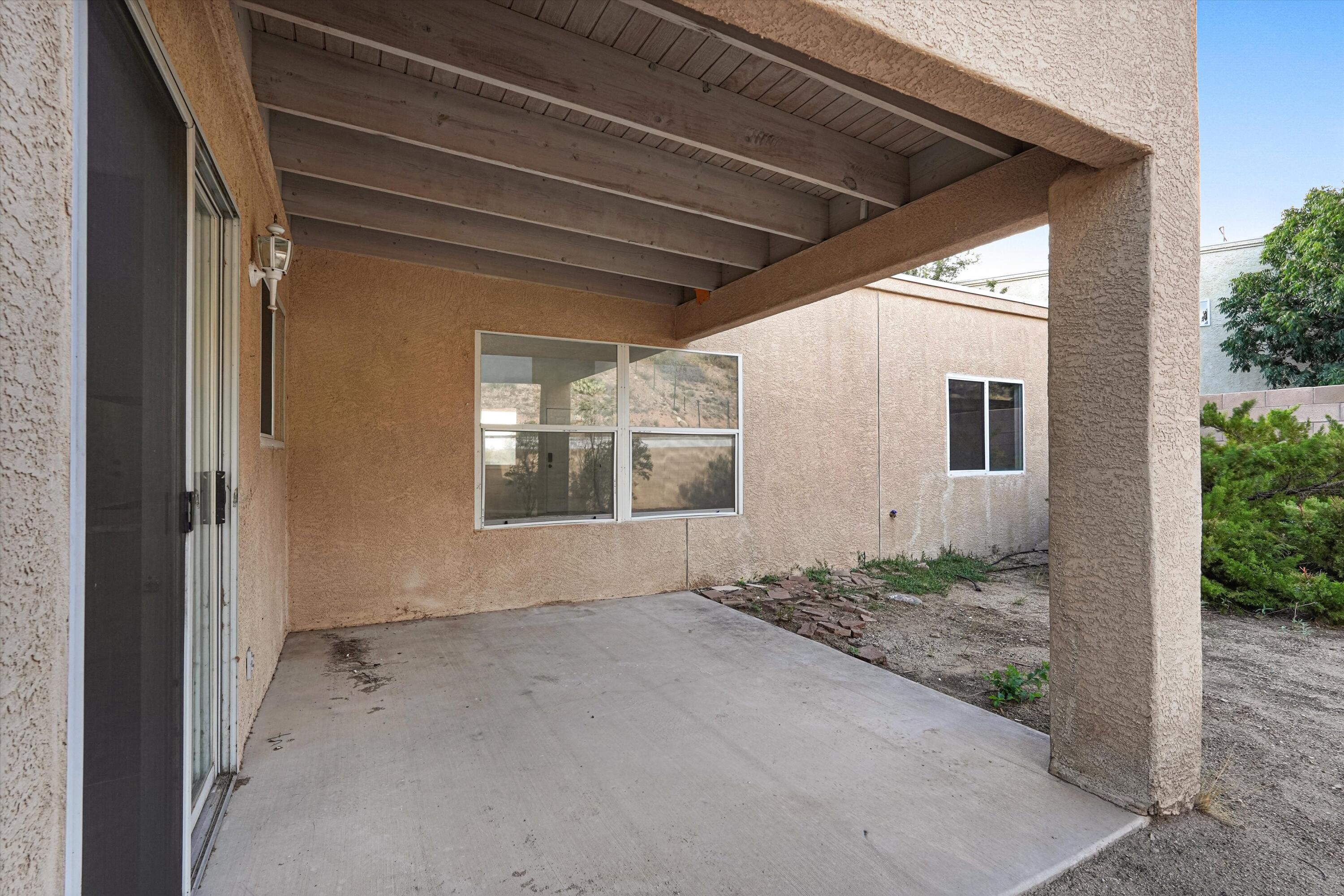 Photo 11 — 323 Pinon Creek Road SE