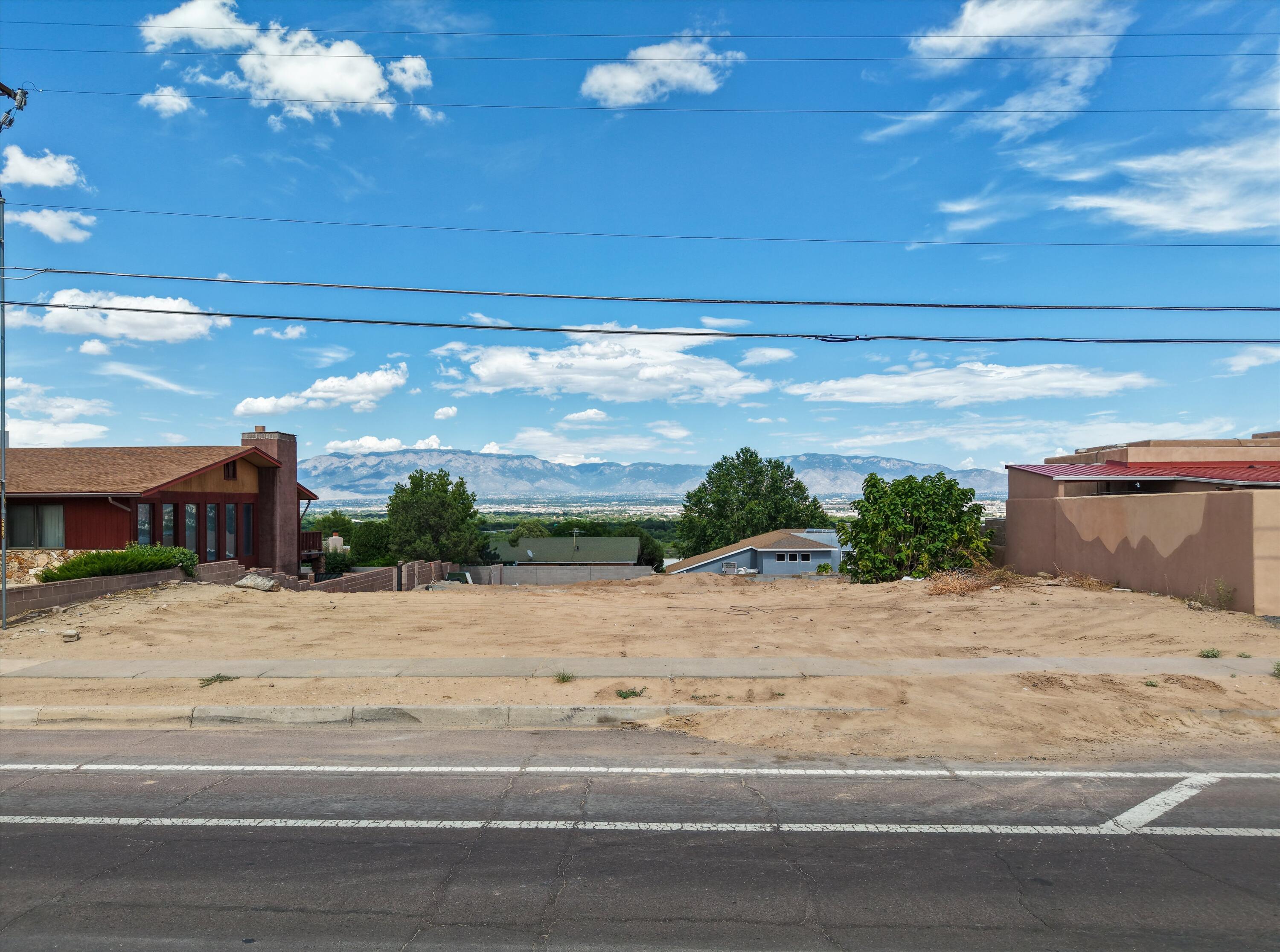 Photo 14 — 1412 Atrisco Drive NW