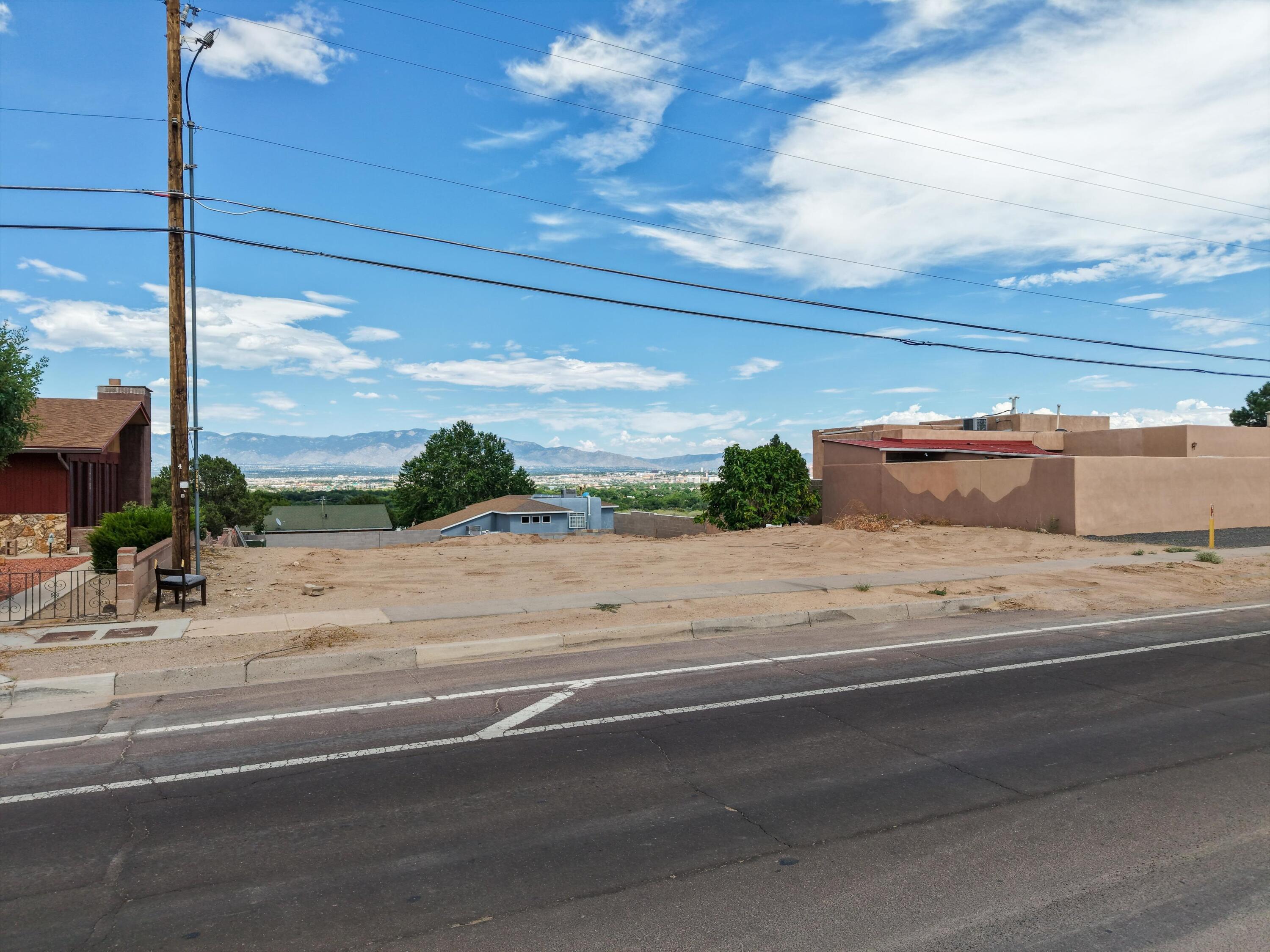 Photo 15 — 1412 Atrisco Drive NW