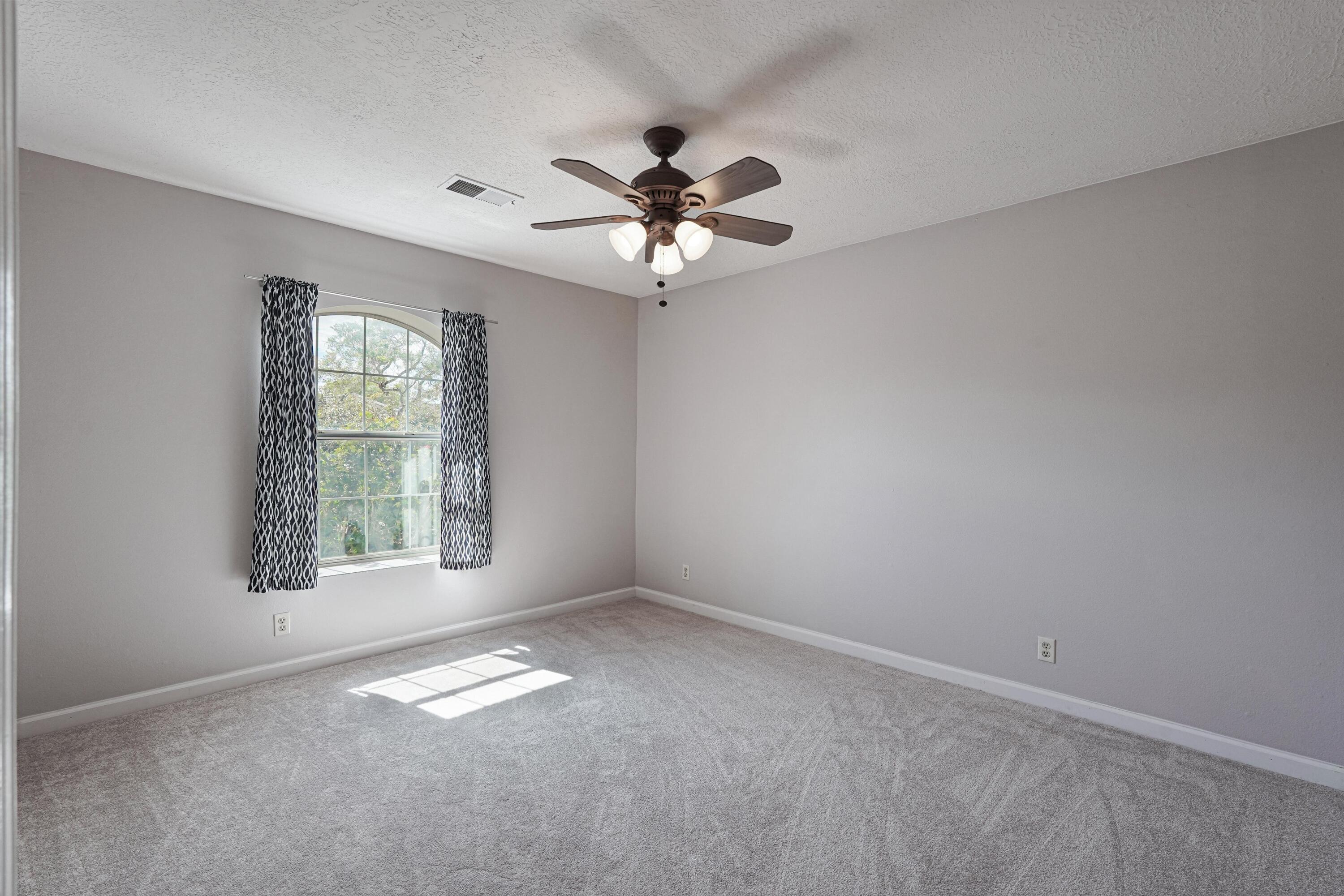 Photo 12 — 2566 Diamond Peak Drive NE