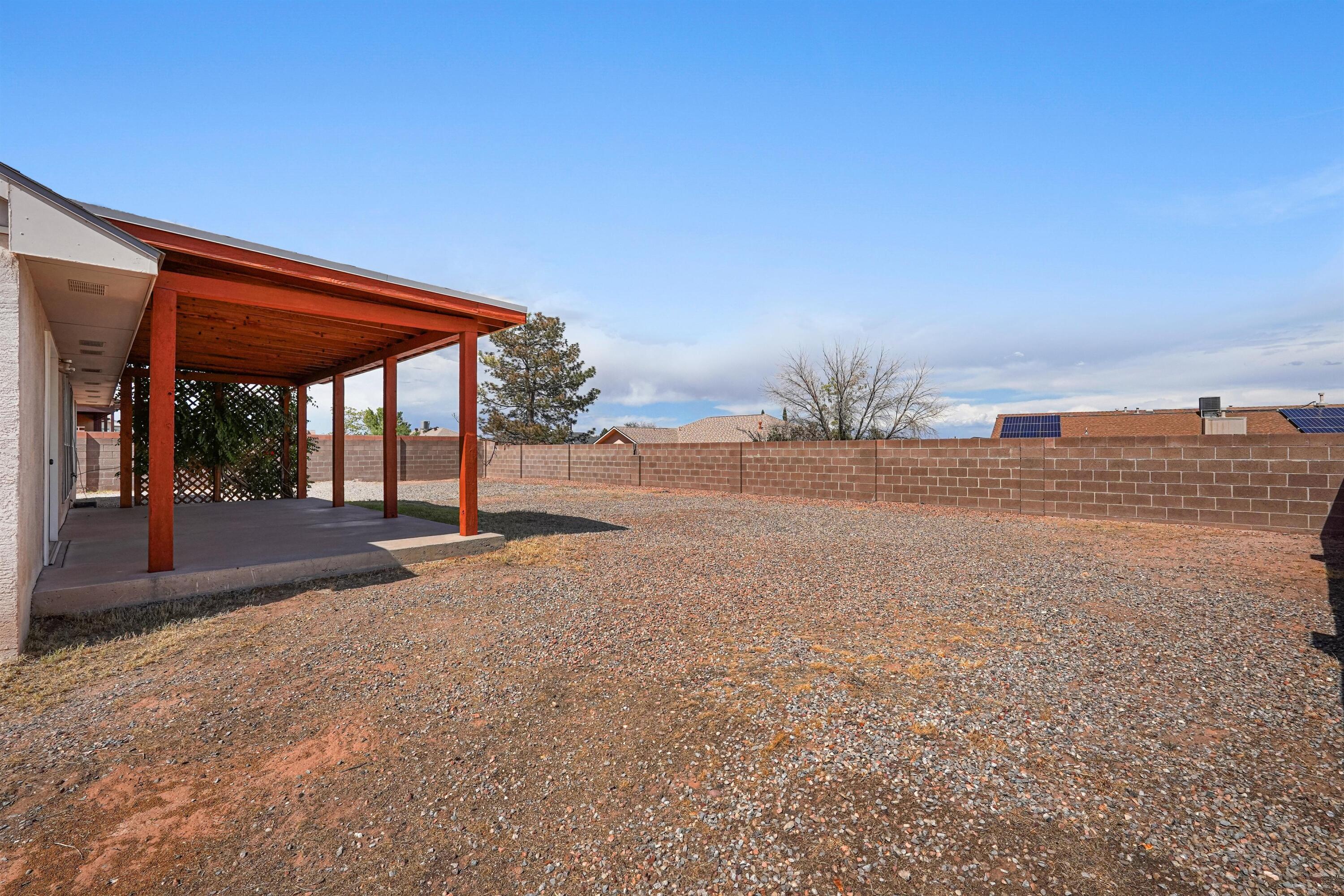 Photo 6 — 2566 Diamond Peak Drive NE