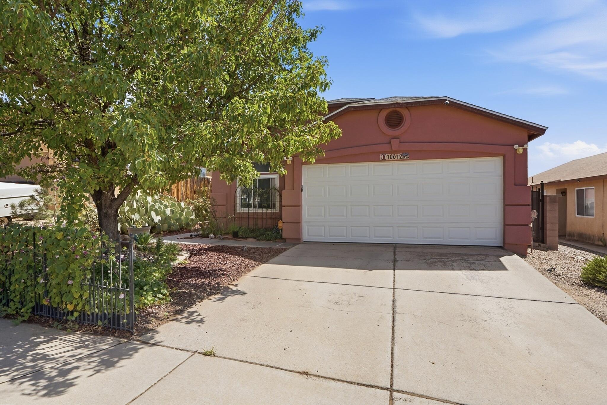 10612 Satellite Street NW, Albuquerque, NM 87114