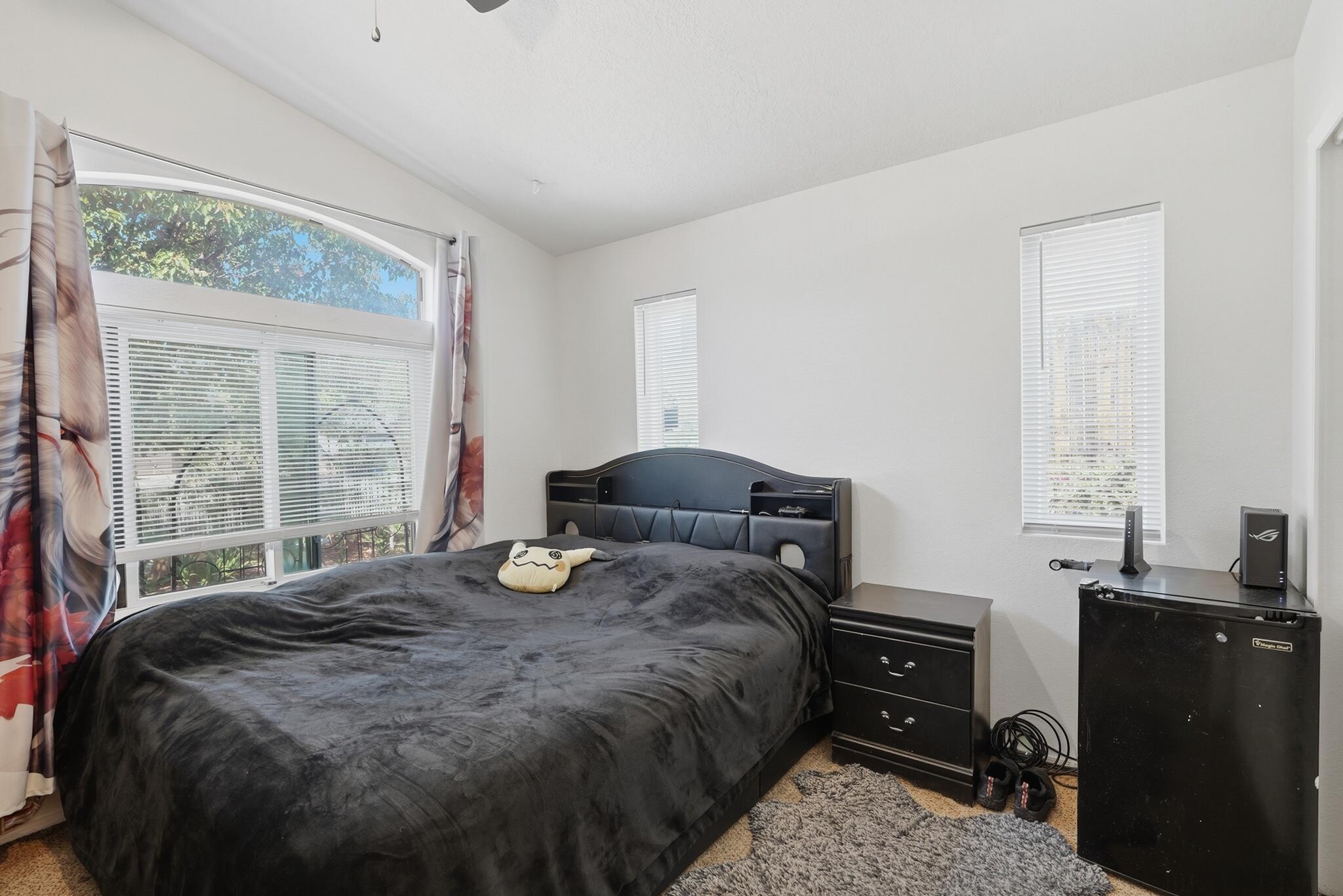 Photo 9 — 10612 Satellite Street NW