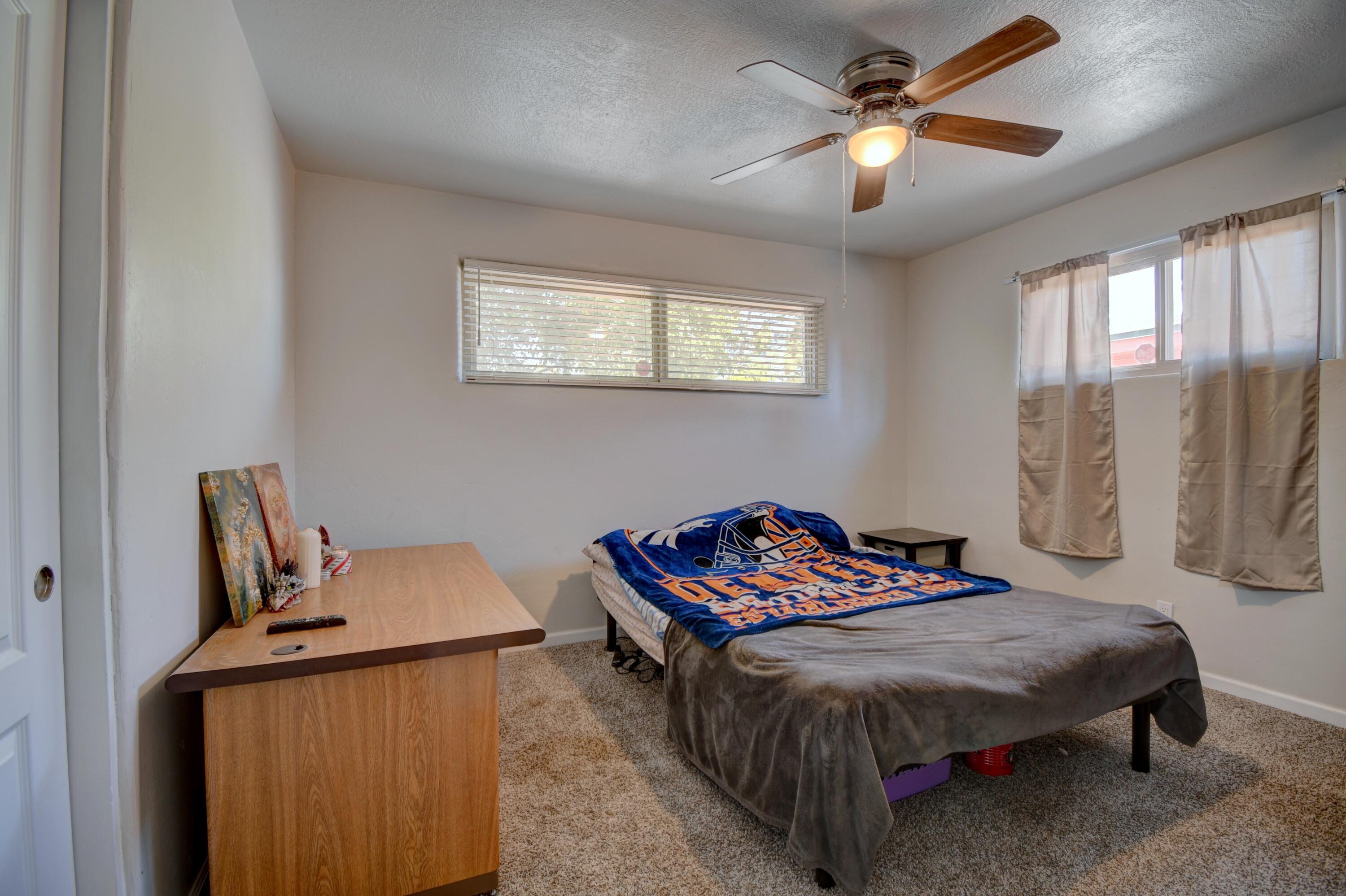Photo 6 — 705 Truman Street NE