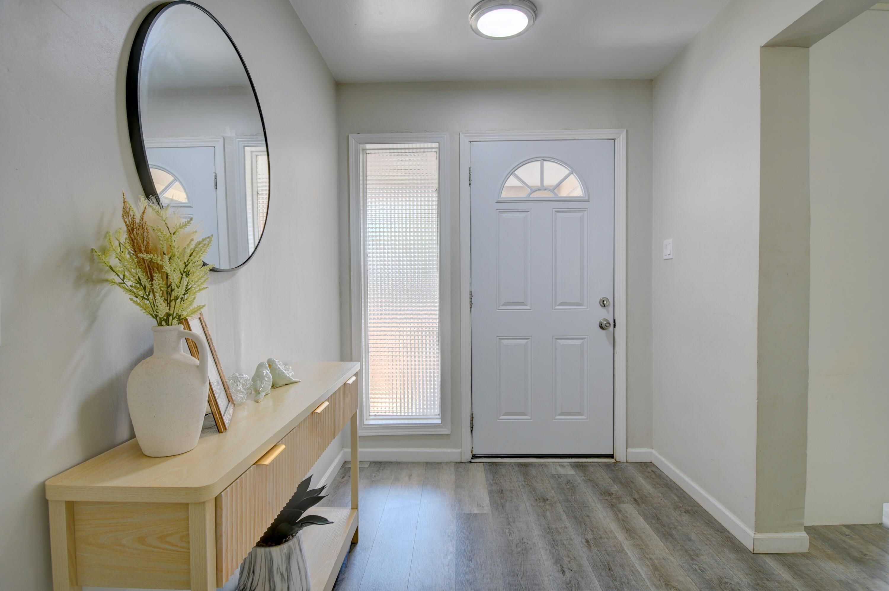 Photo 18 — 705 Truman Street NE